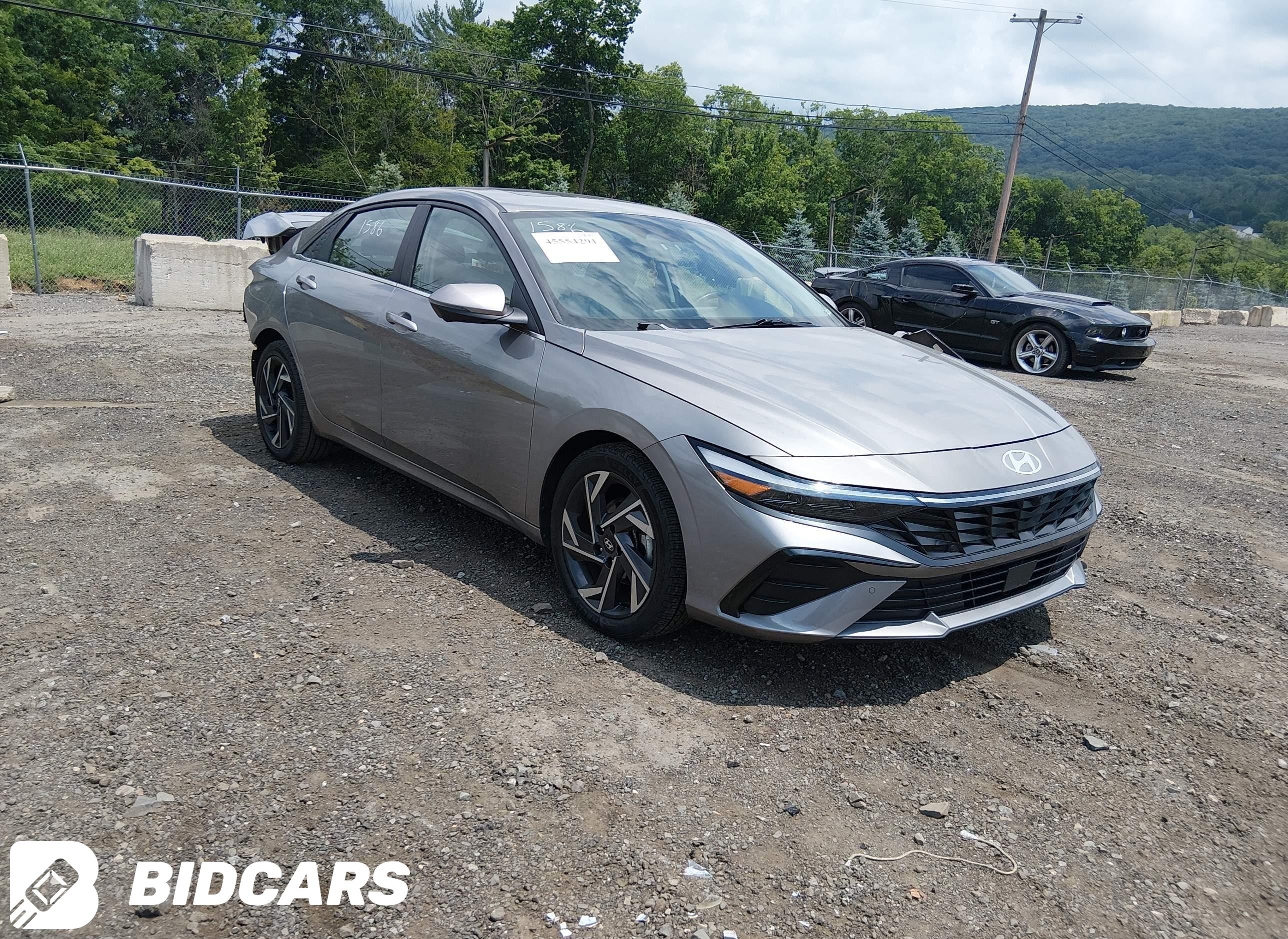 2024 Hyundai Elantra, Limited