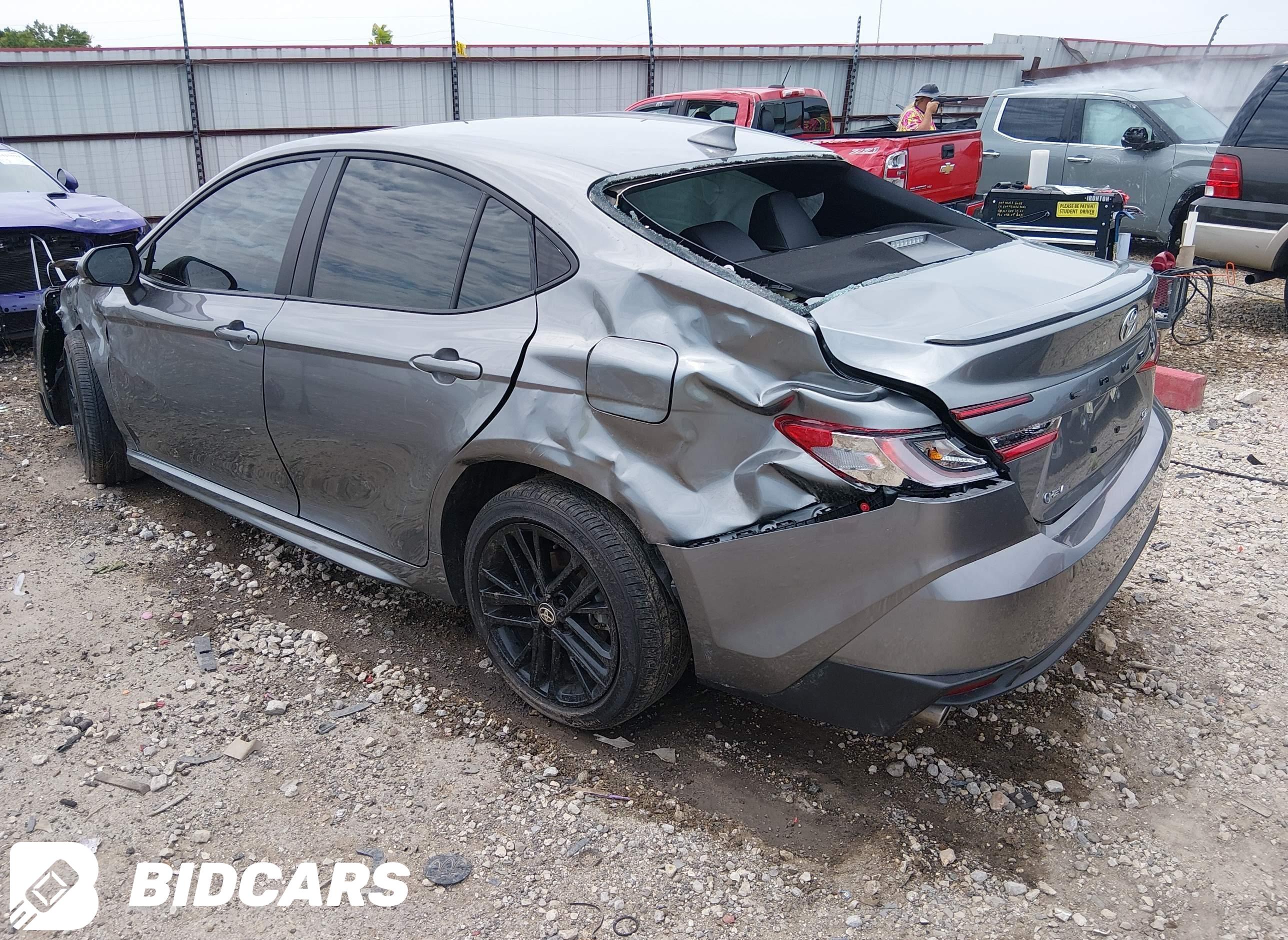 2025 Toyota Camry, SE