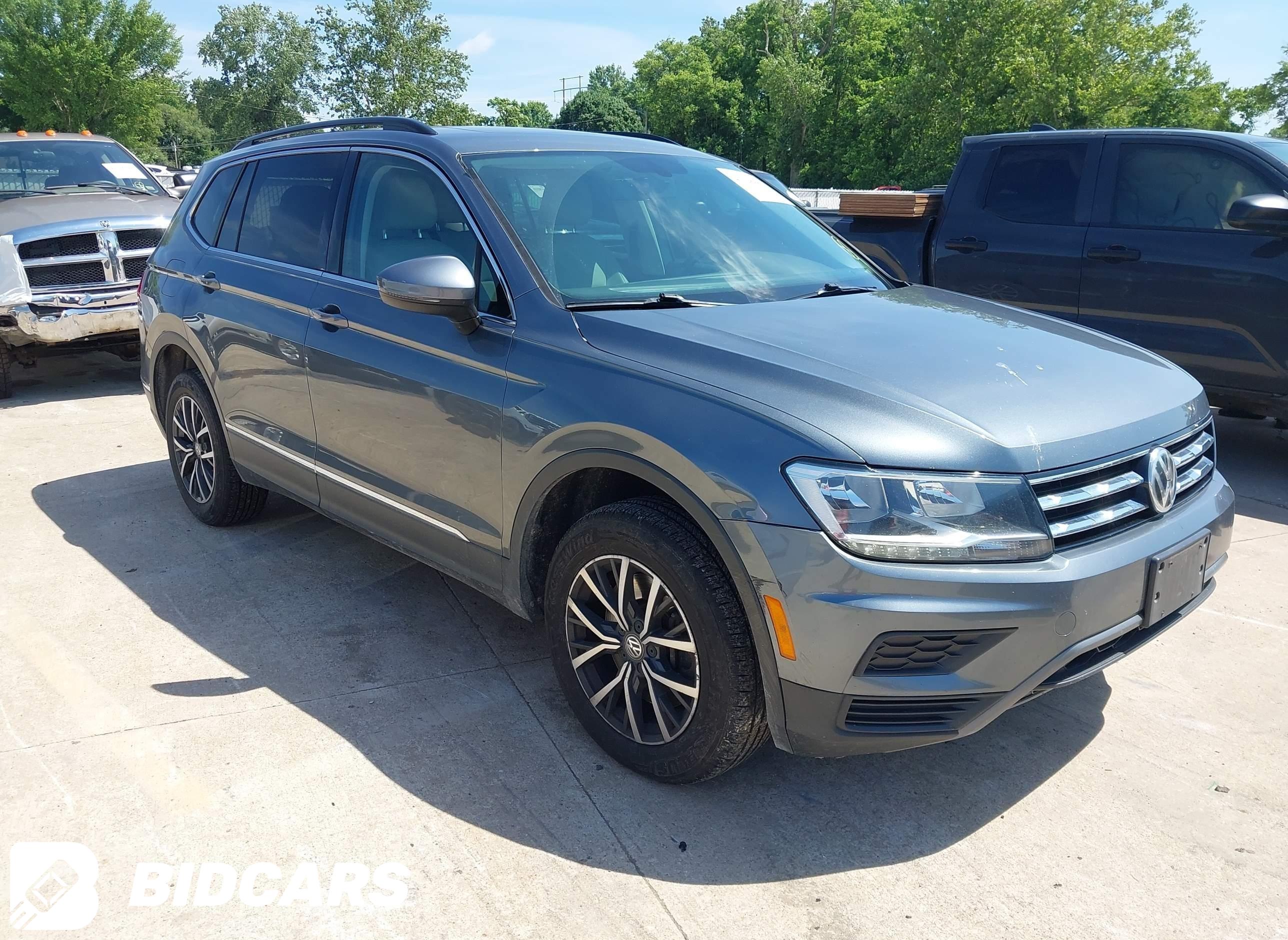 2020 Volkswagen Tiguan, 2.0T...