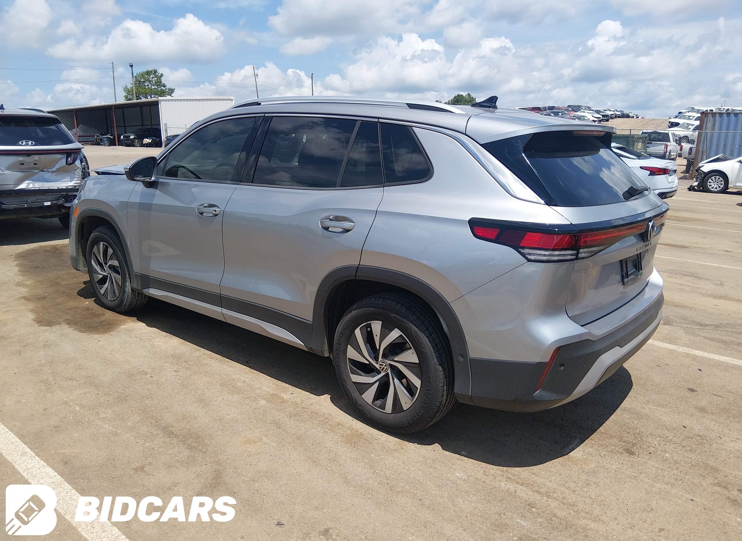 2025 Volkswagen Tiguan, 2.0T S