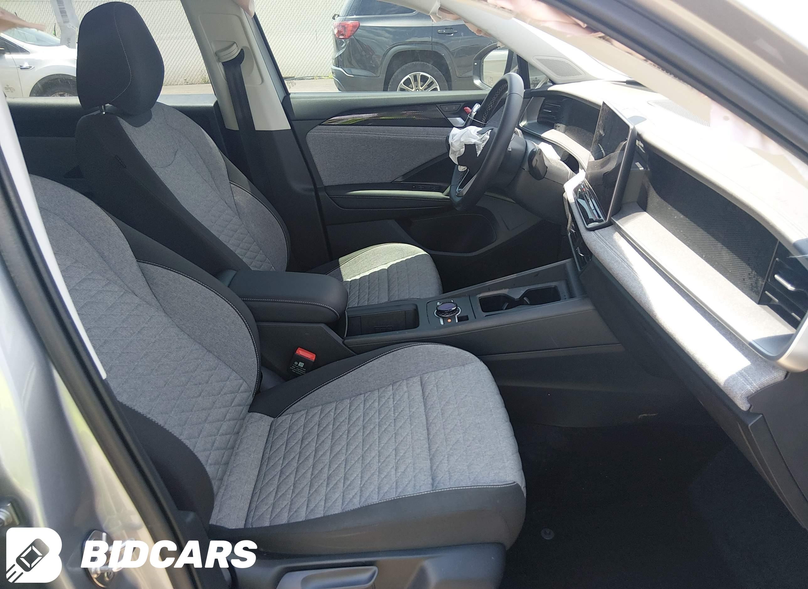 2025 Volkswagen Tiguan, 2.0T S