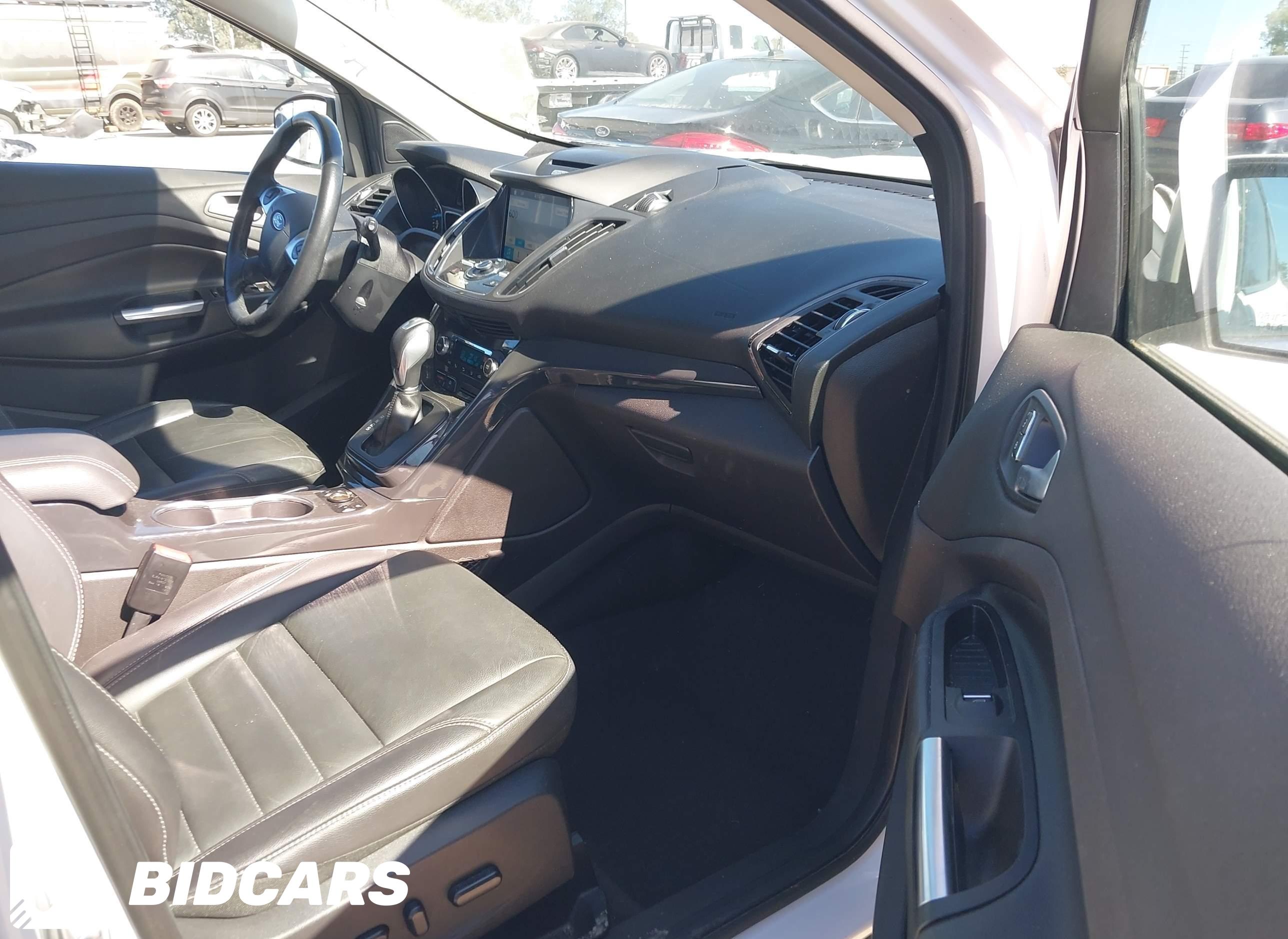 2016 Ford Escape, Titanium