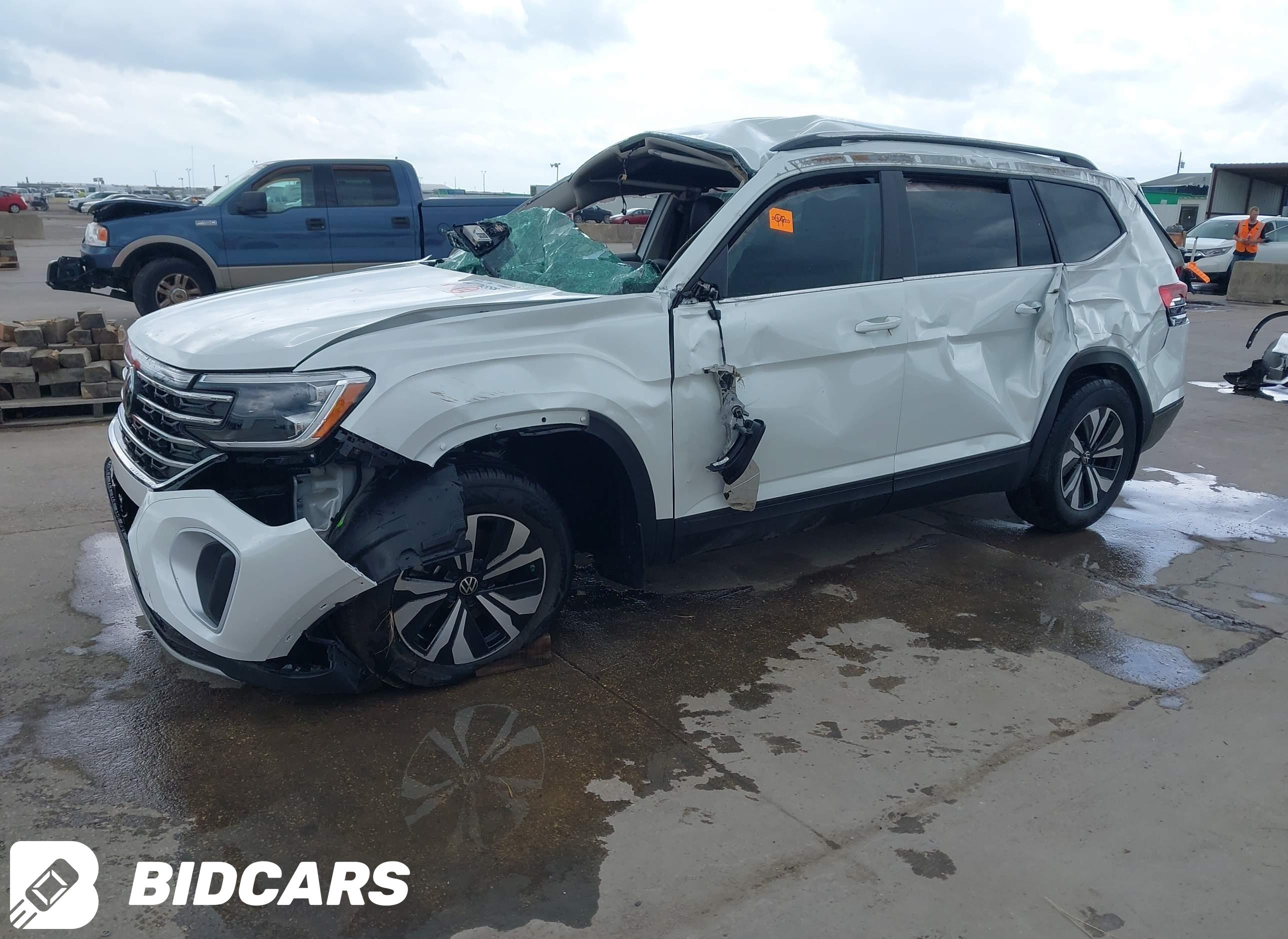 2026 Volkswagen Atlas, SE