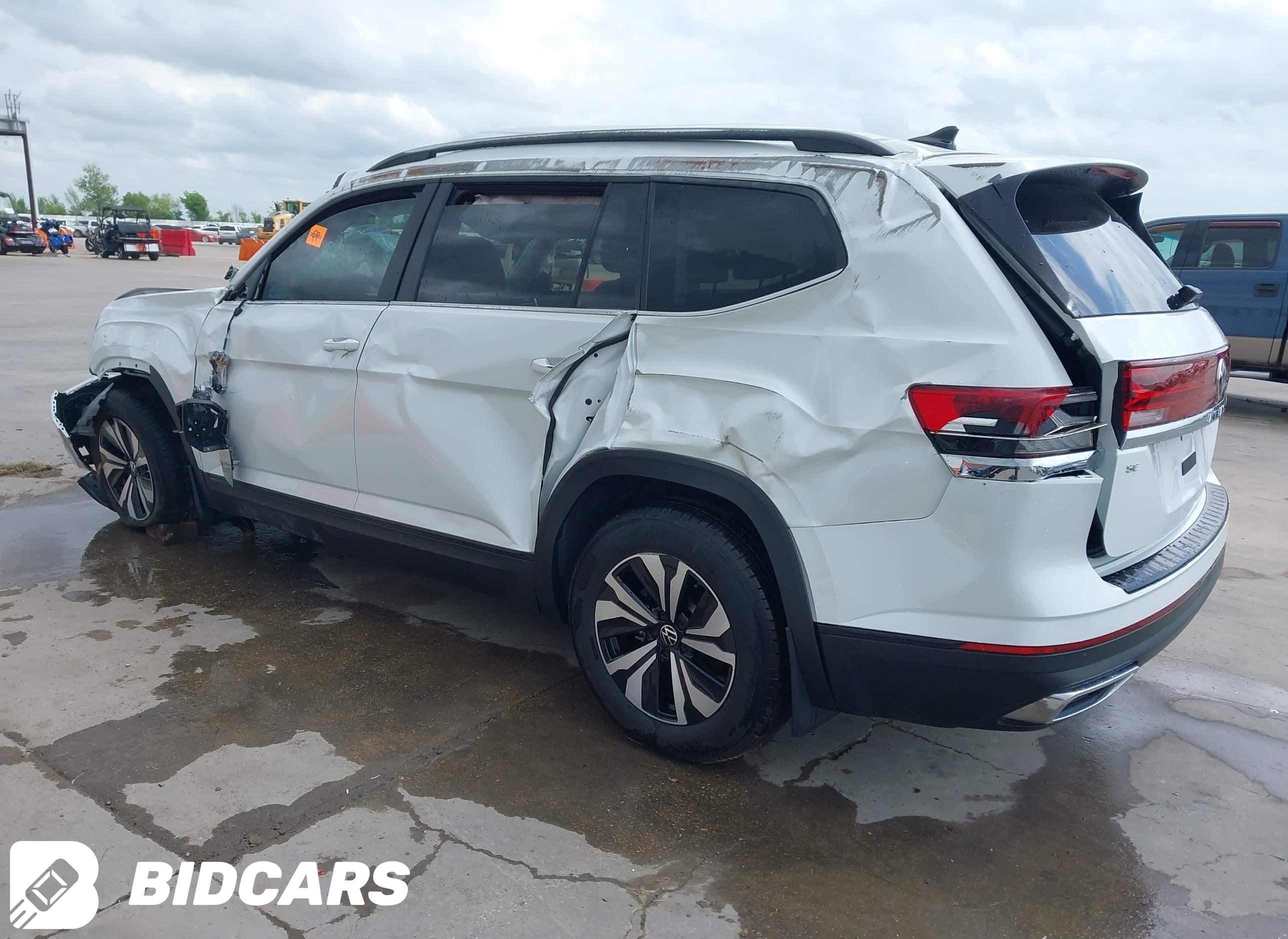 2026 Volkswagen Atlas, SE