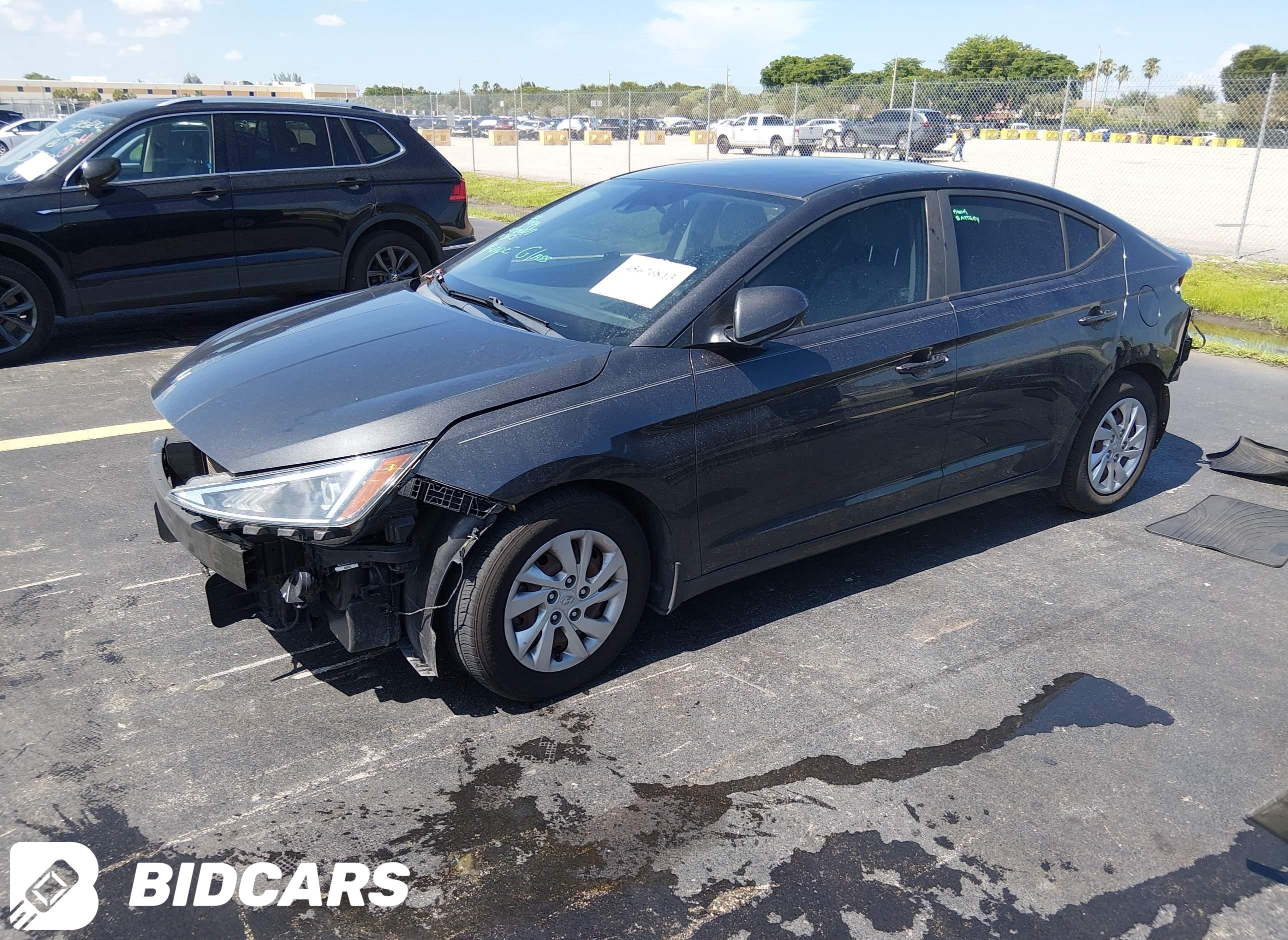 2020 Hyundai Elantra, SE