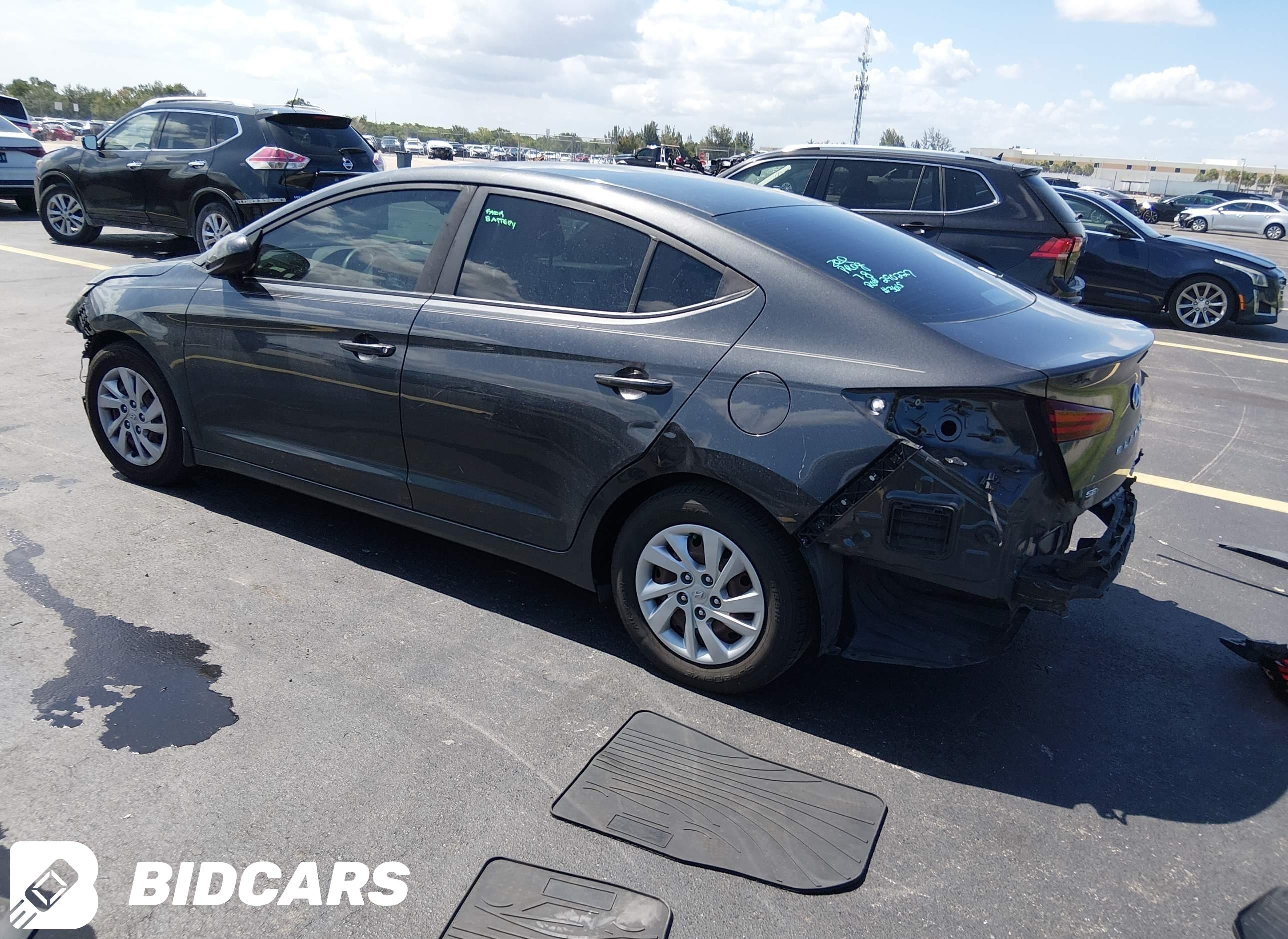 2020 Hyundai Elantra, SE