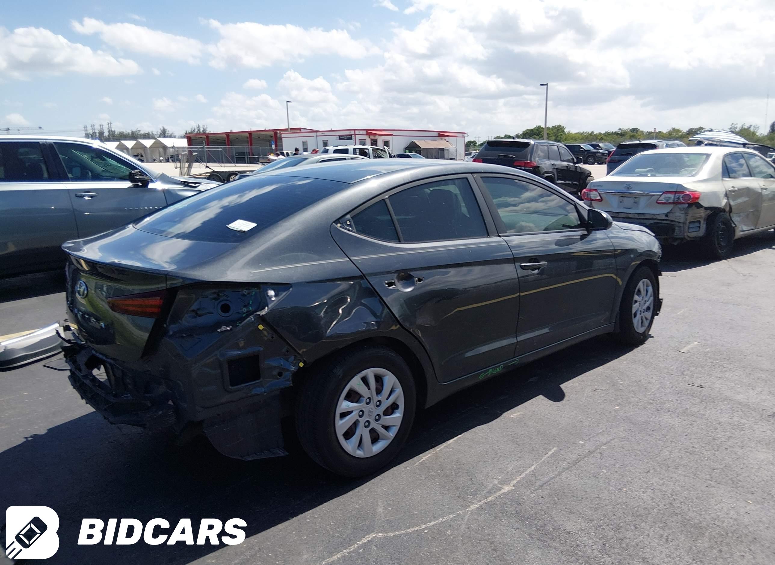 2020 Hyundai Elantra, SE