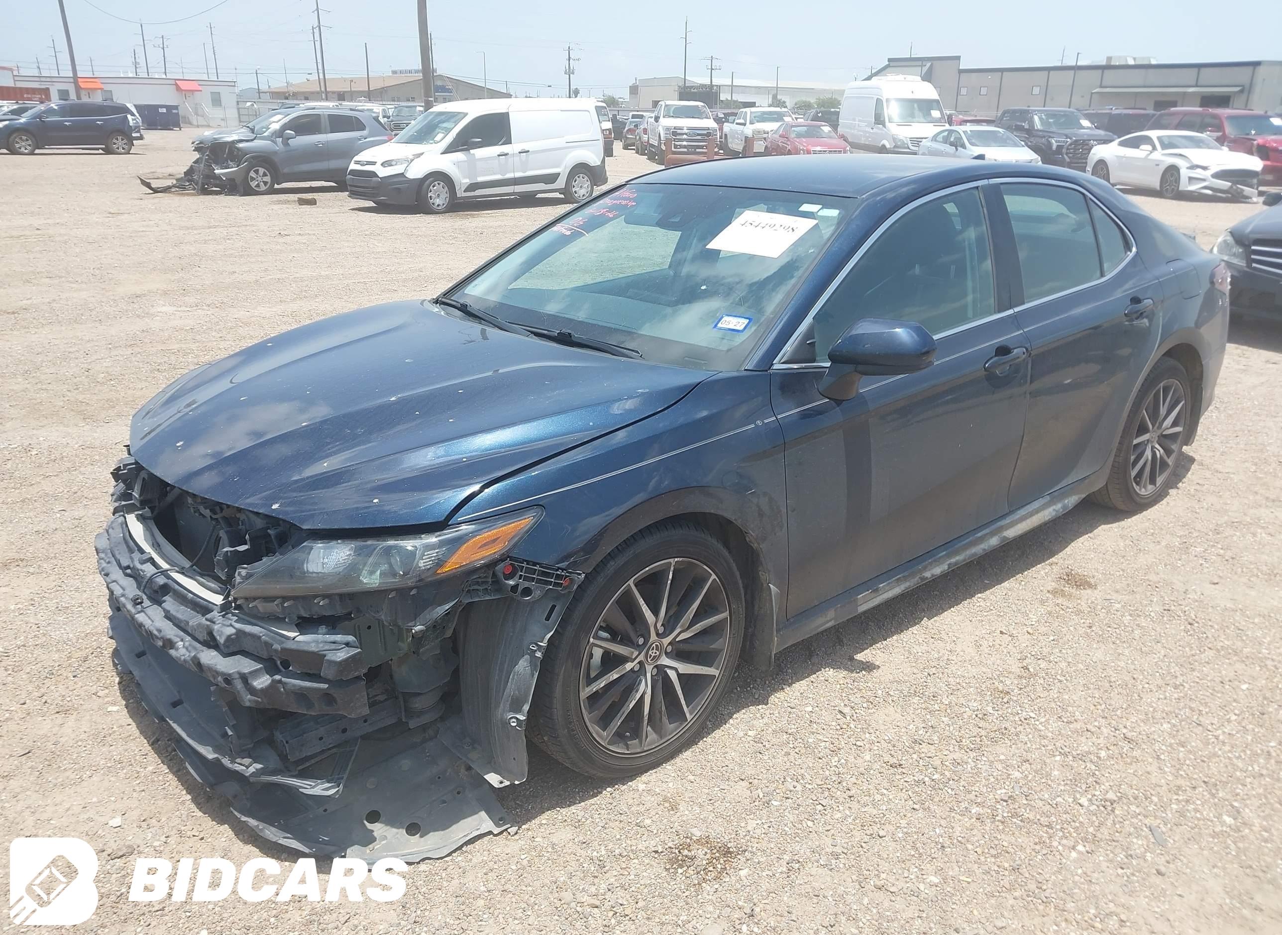 2021 Toyota Camry, SE