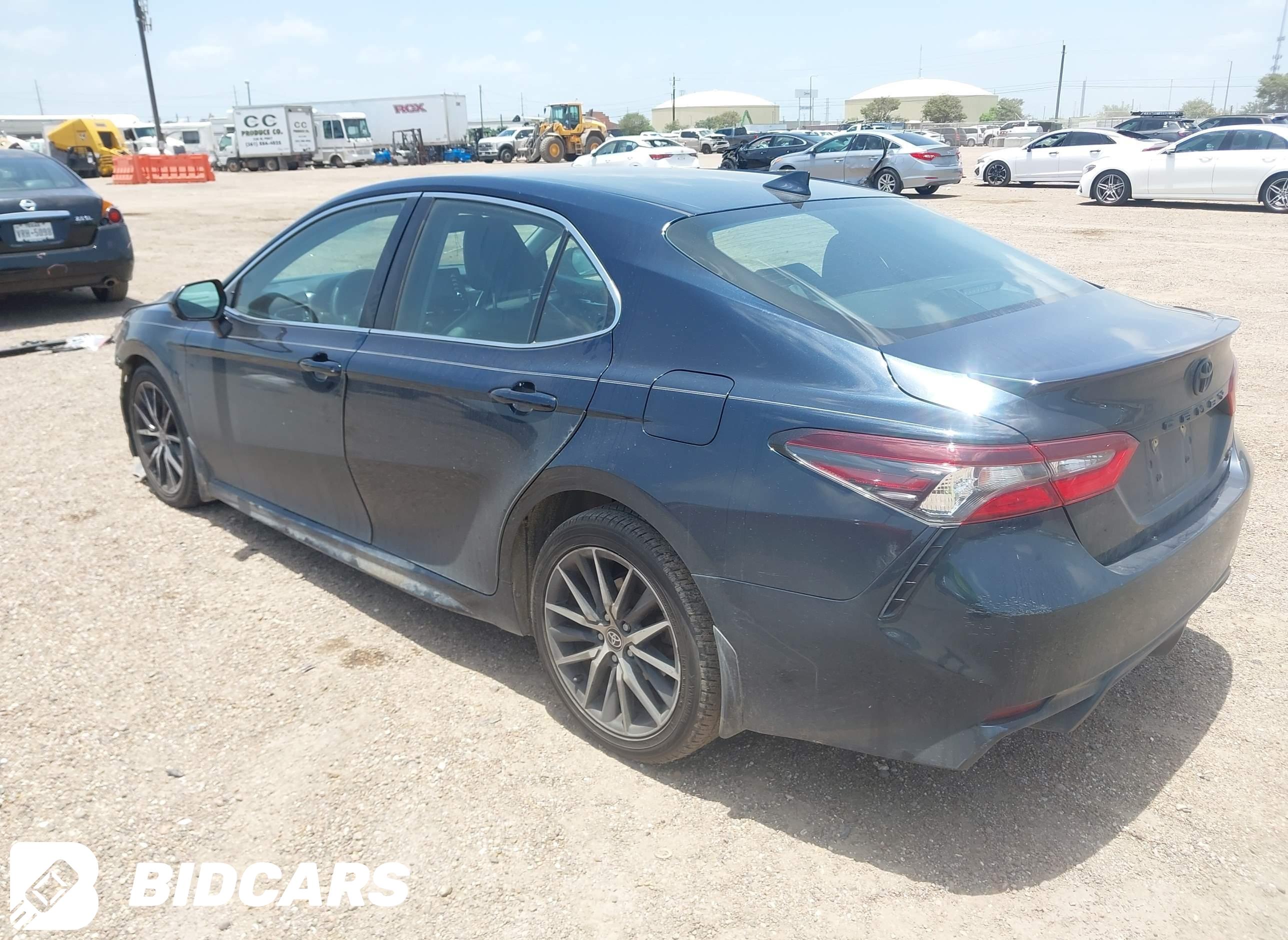 2021 Toyota Camry, SE