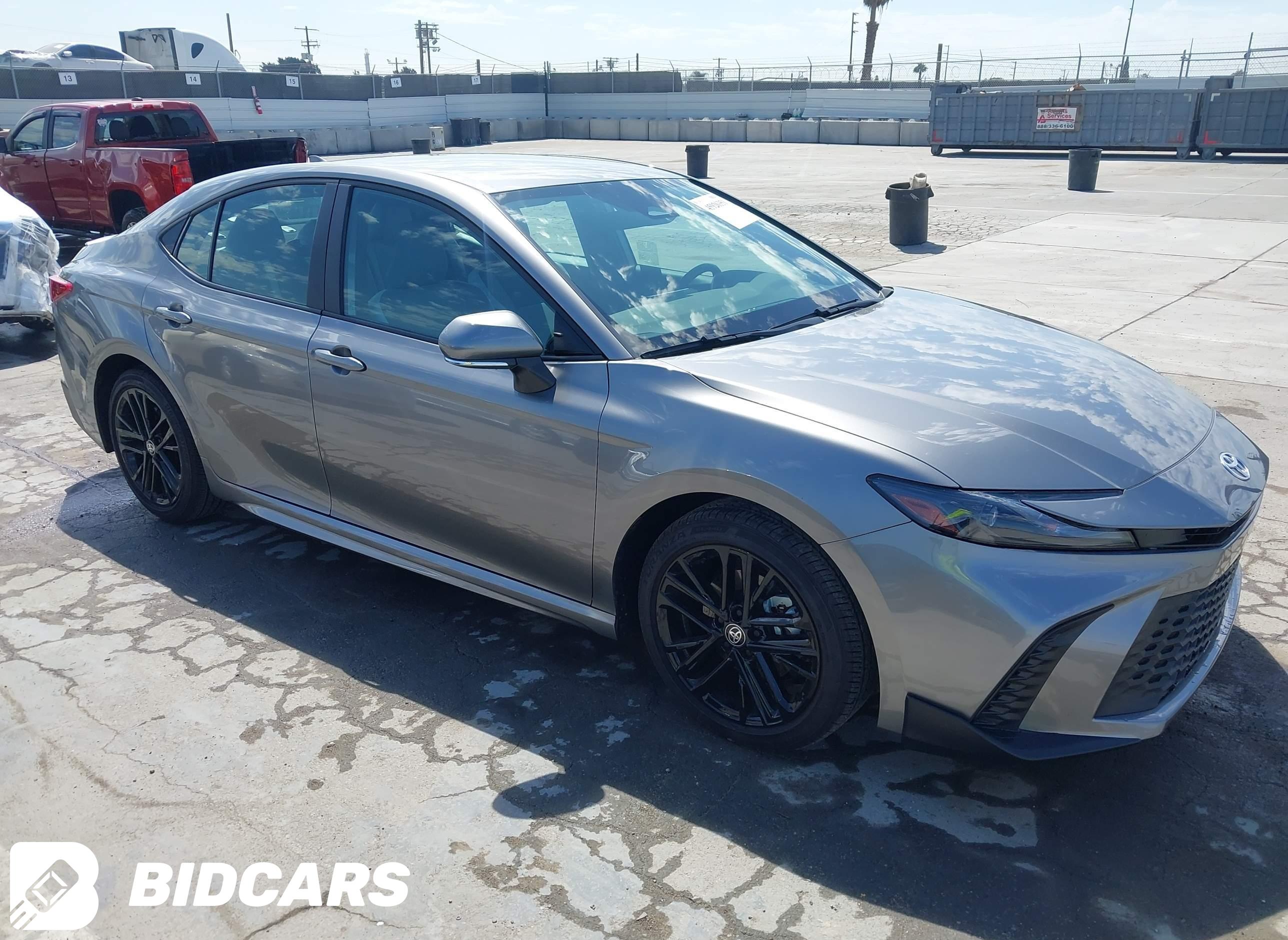 2026 Toyota Camry, SE