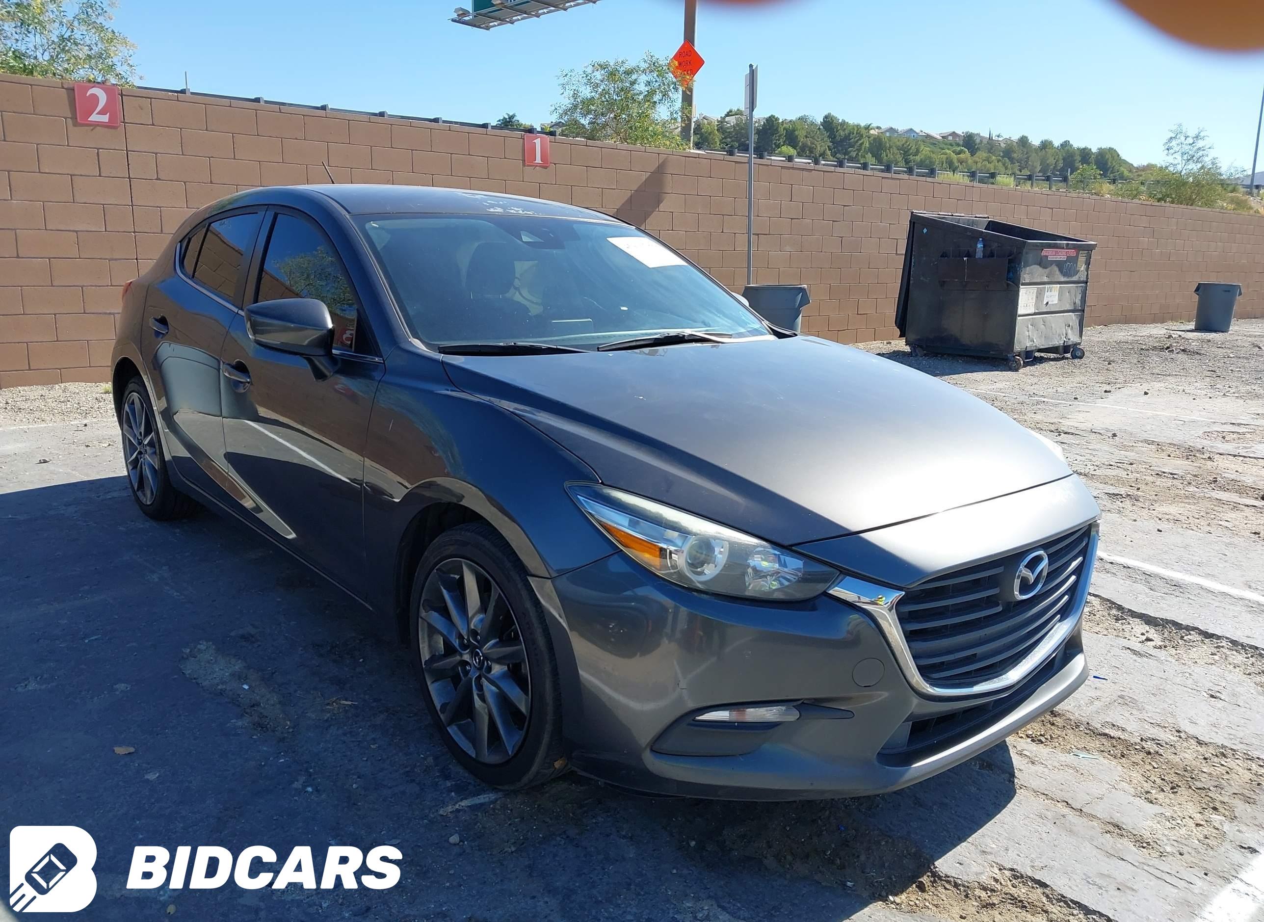 2018 Mazda 3, Touring