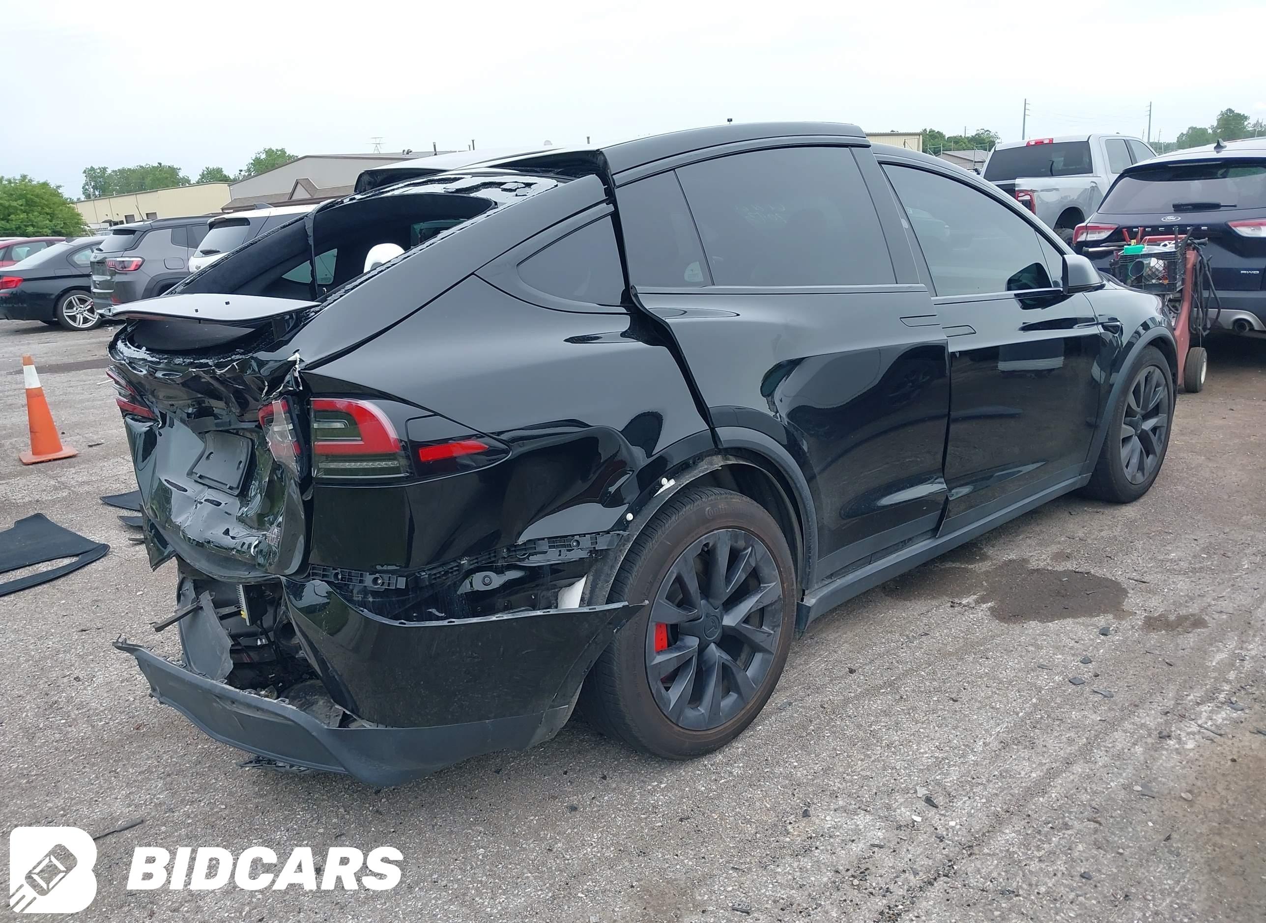 2024 Tesla Model X, Plaid Tri...