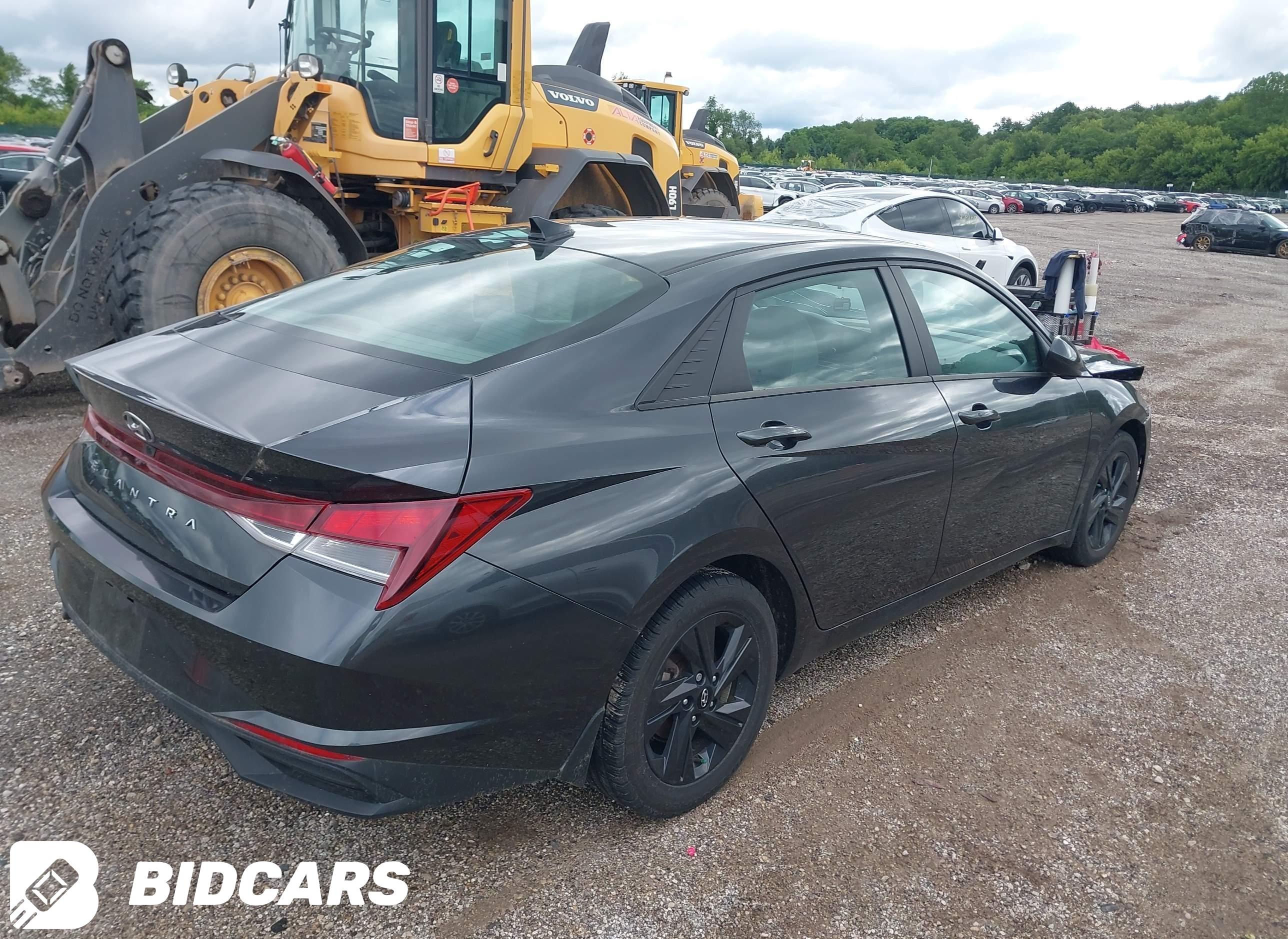 2022 Hyundai Elantra, Sel