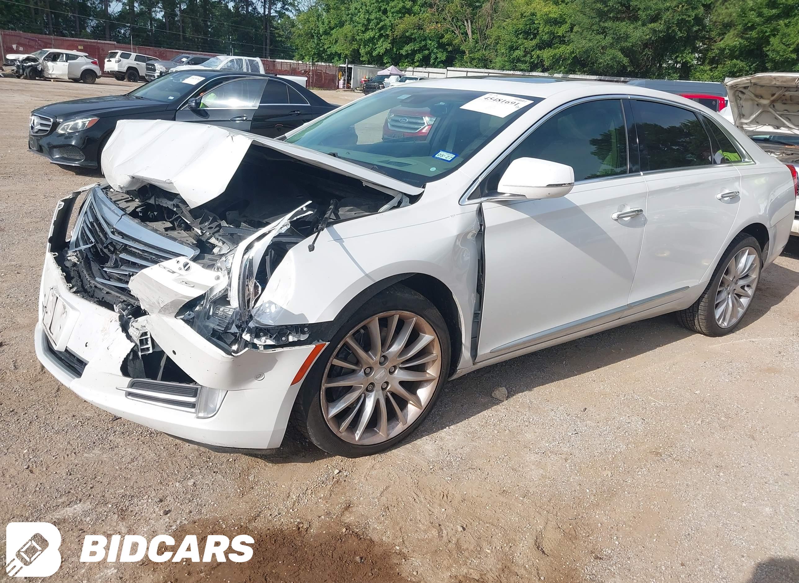 2016 Cadillac XTS, Platinum