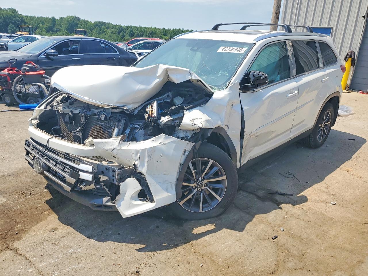 2019 Toyota Highlander, Xle