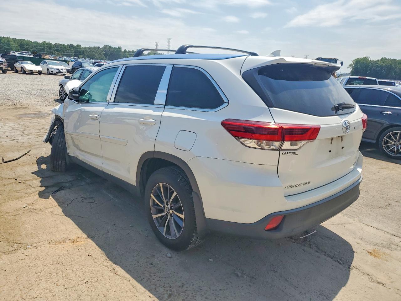 2019 Toyota Highlander, Xle