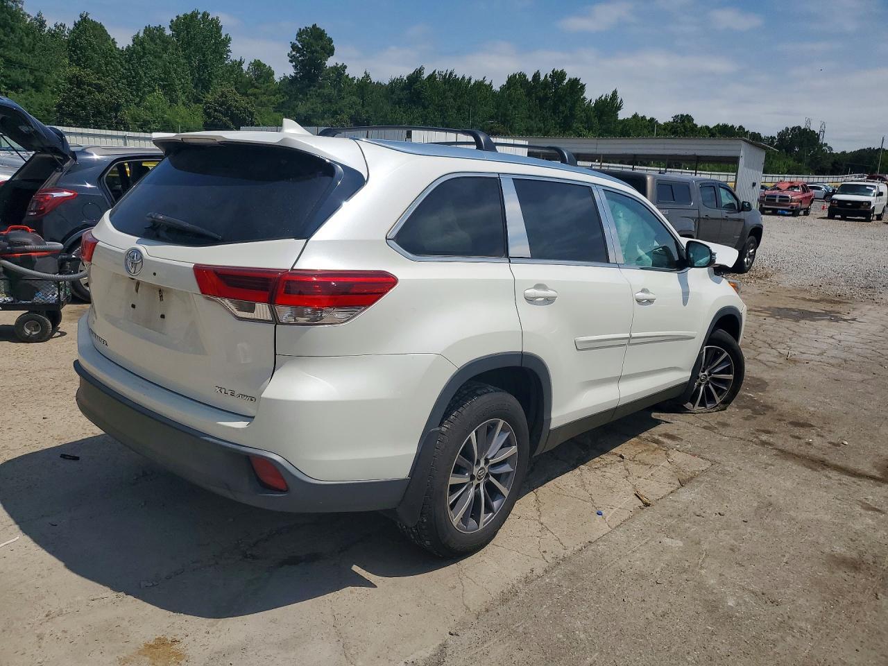 2019 Toyota Highlander, Xle