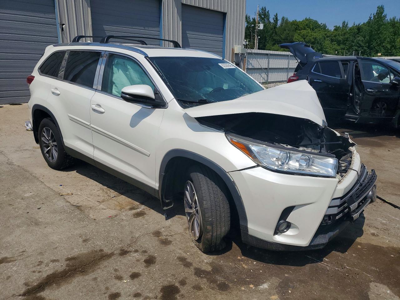 2019 Toyota Highlander, Xle