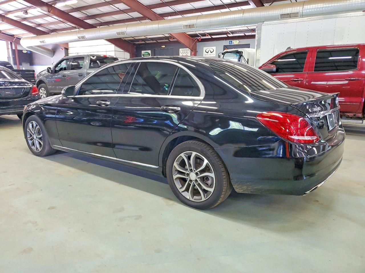 2016 Mercedes-Benz C-Class, 3...
