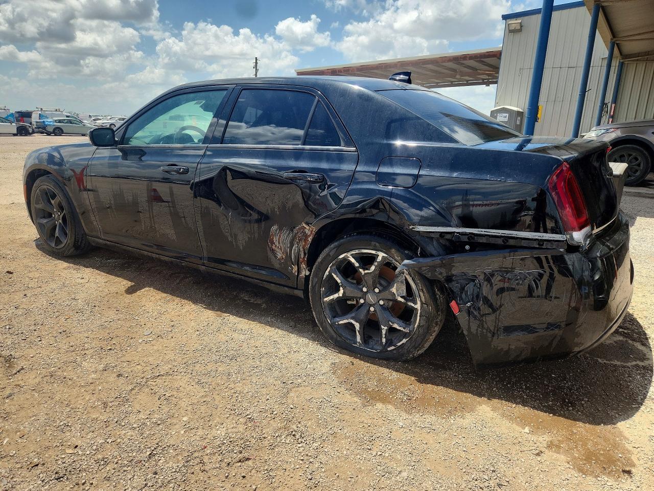 2021 Chrysler 300, S