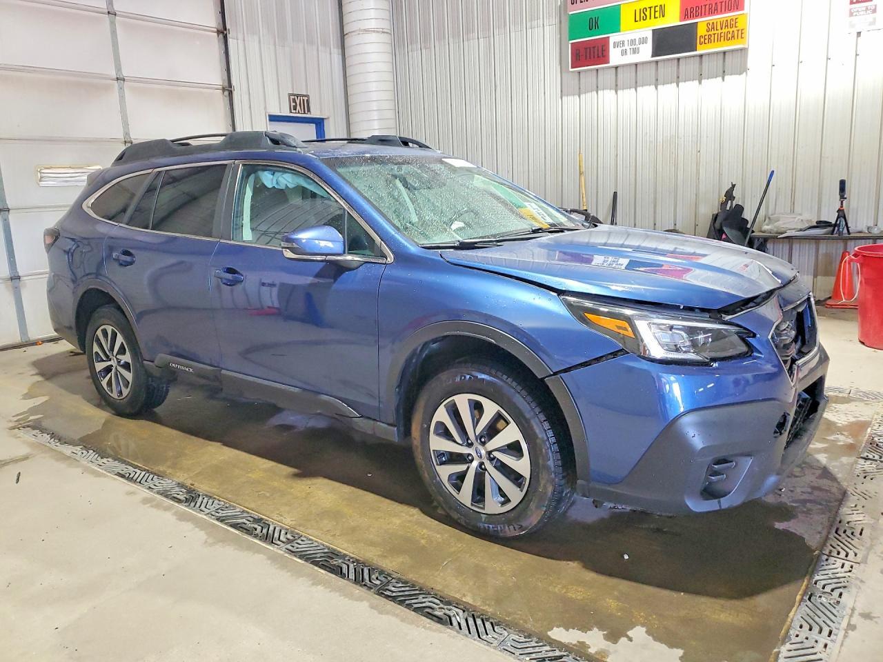 2020 Subaru Outback, Premium