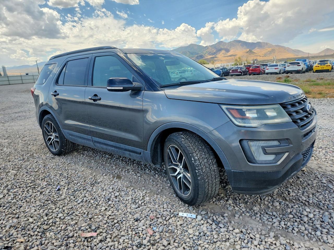 2016 Ford Explorer, Sport