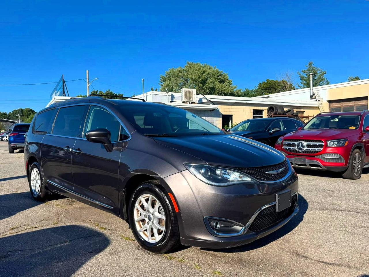 2020 Chrysler Pacifica, Touri...