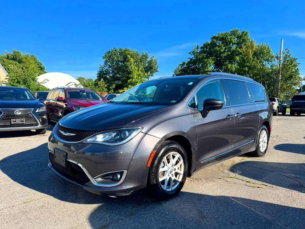 2020 Chrysler Pacifica, Touri...