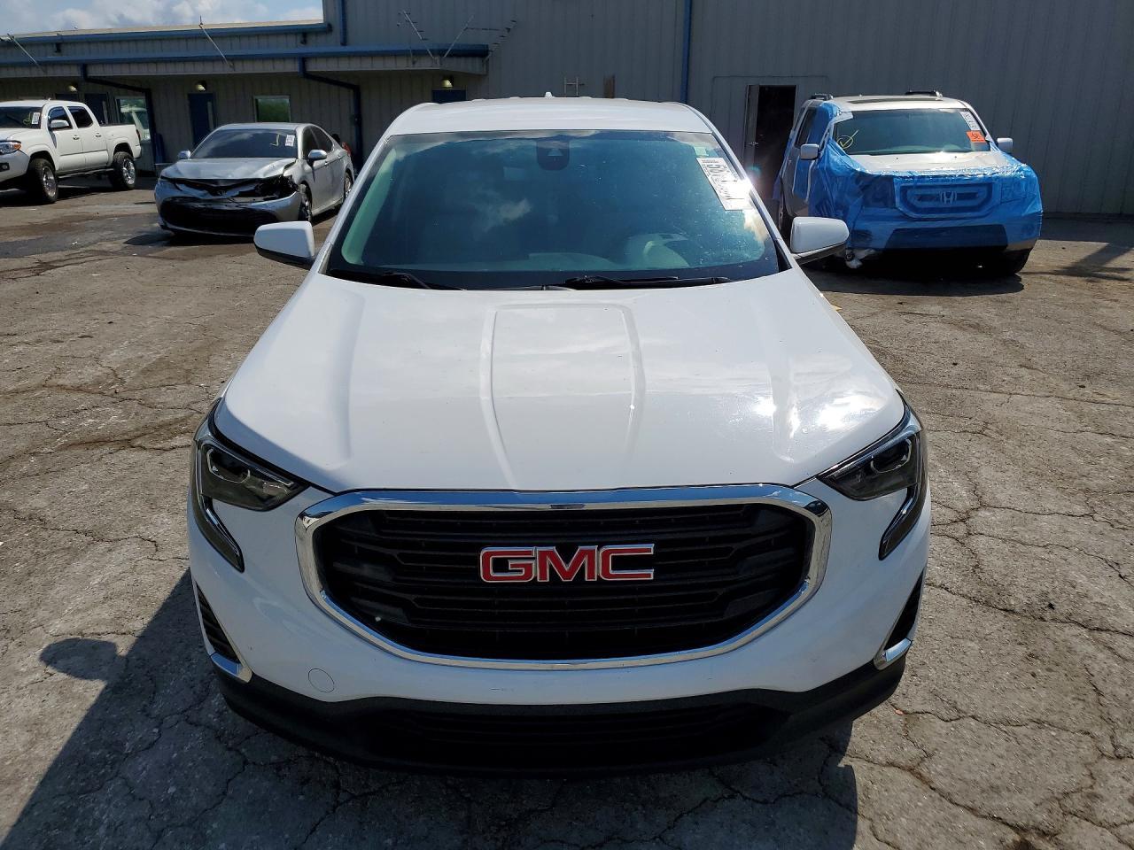 2020 GMC Terrain, Sle