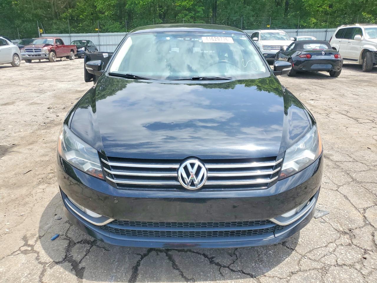 2015 Volkswagen Passat, S