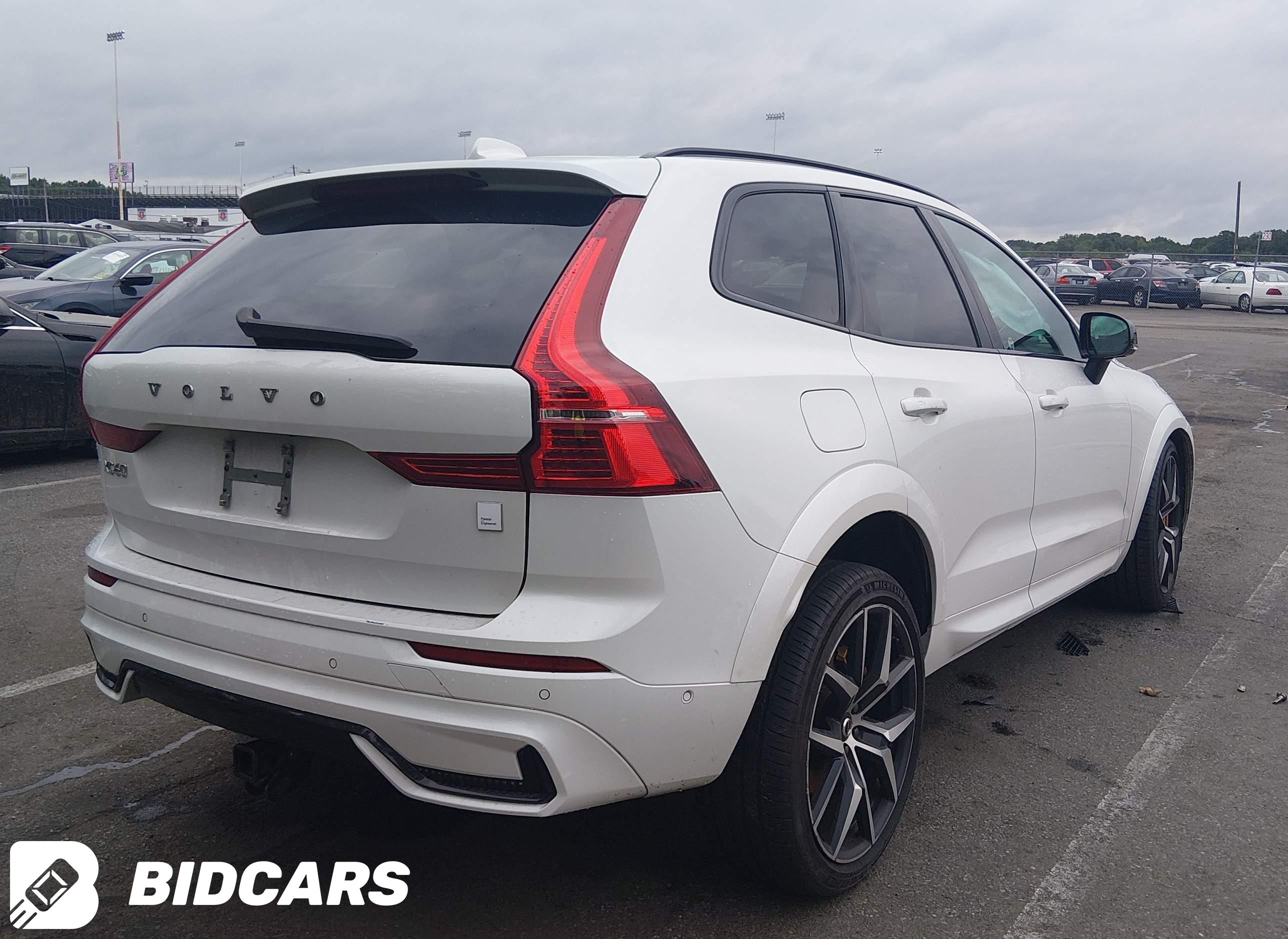 2022 Volvo Xc60 Recharge Plug...