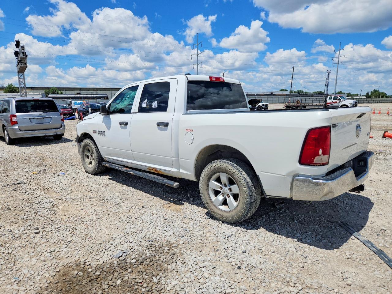 2018 RAM 1500, ST