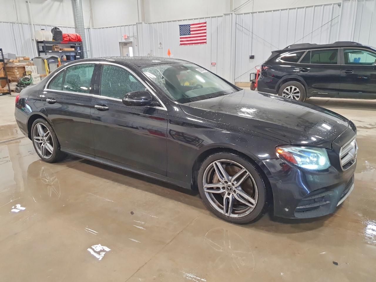 2018 Mercedes-Benz E-Class, 4...