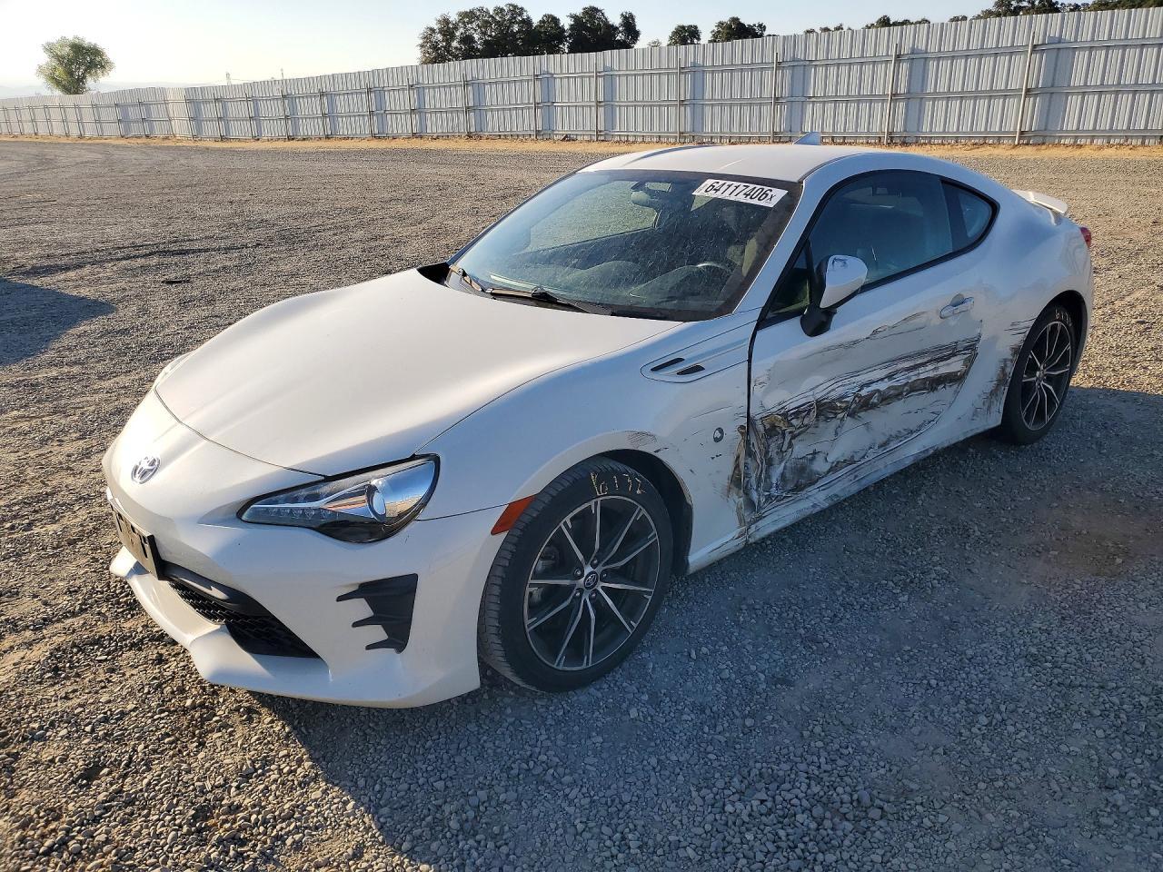 2017 Toyota 86, Base