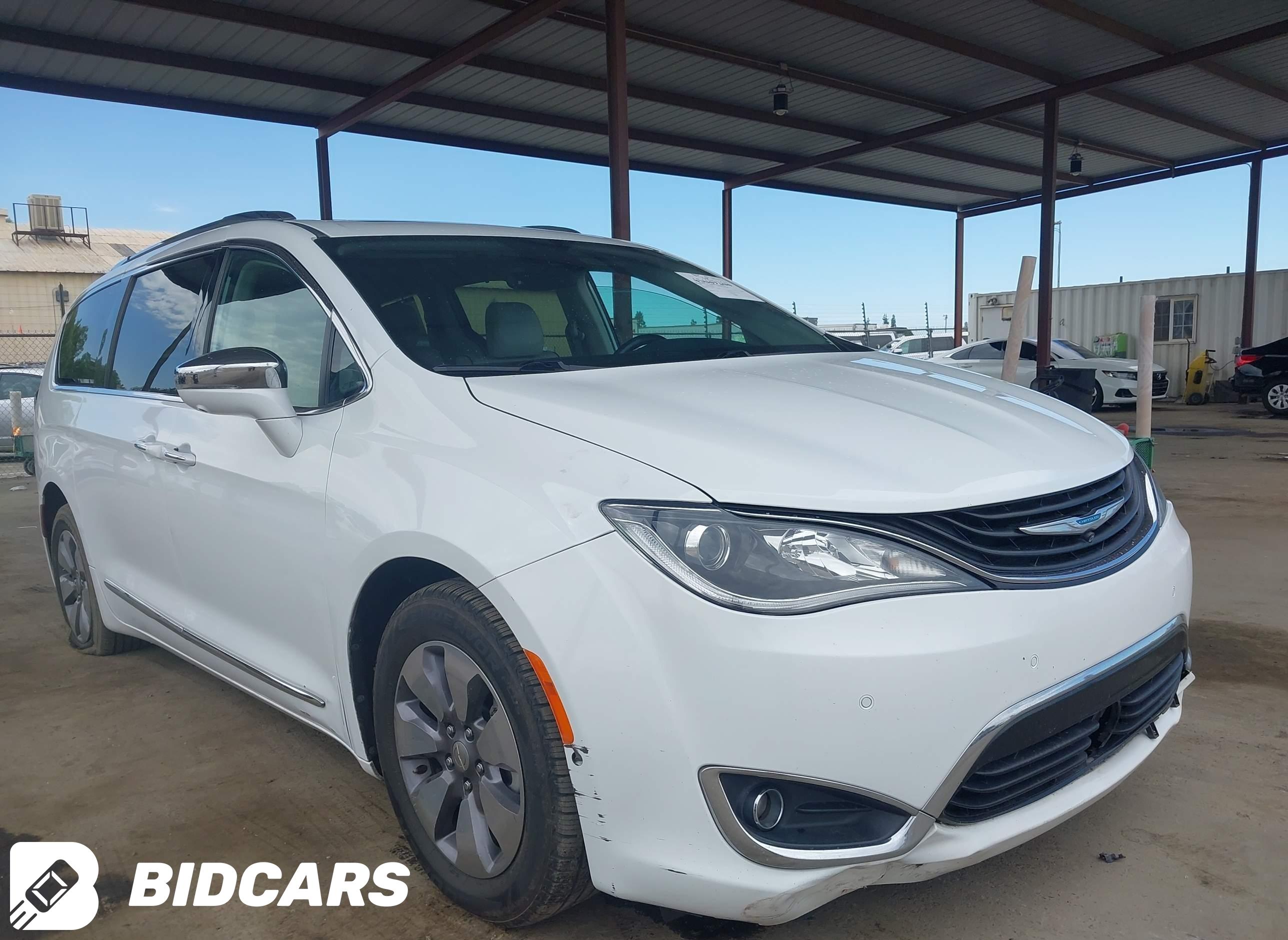 2018 Chrysler Pacifica Hybrid...