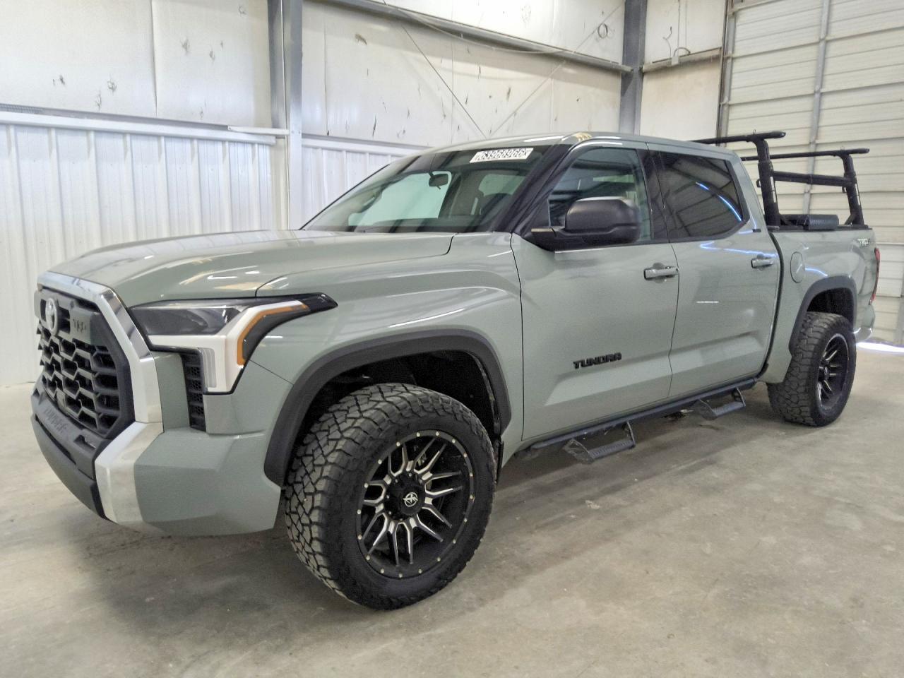 2023 Toyota Tundra, SR5