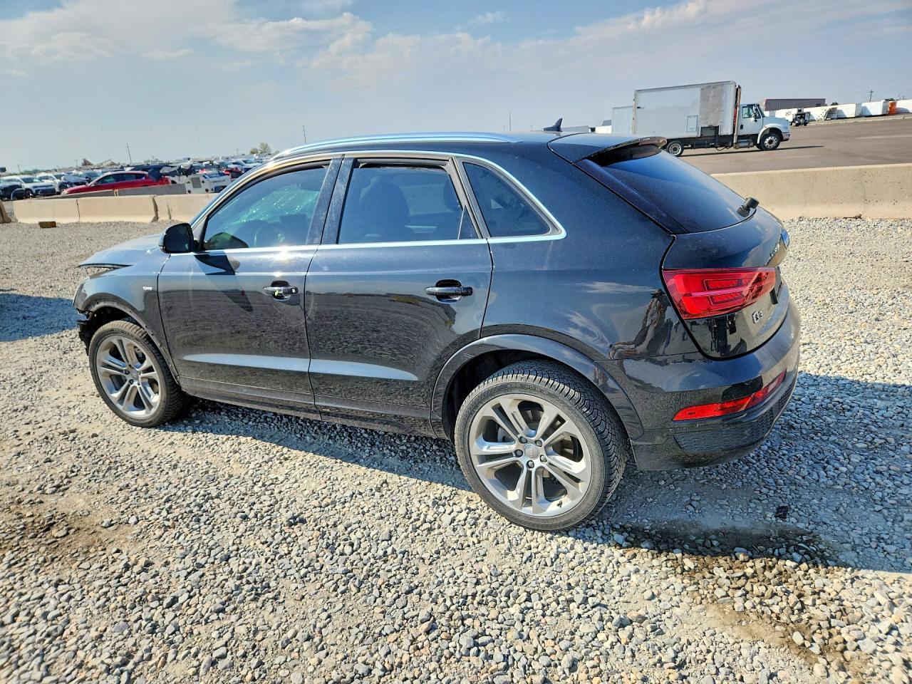 2016 Audi Q3, Prestige