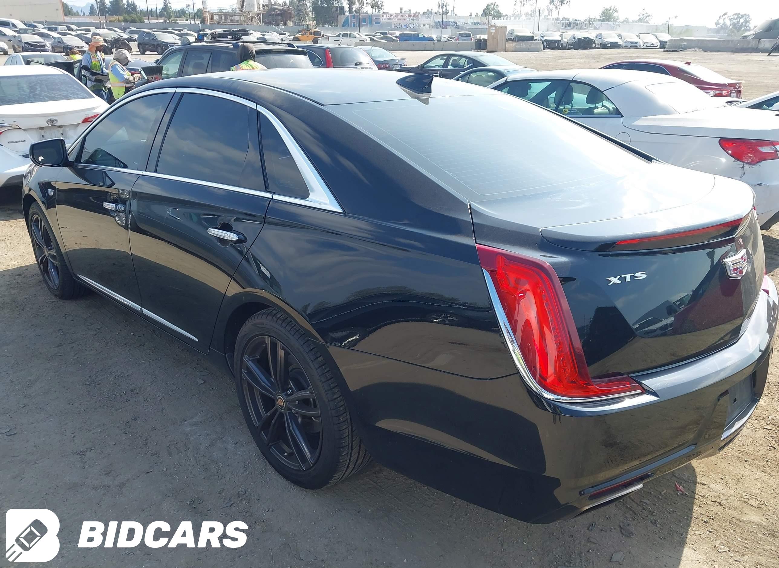 2019 Cadillac XTS, Luxury