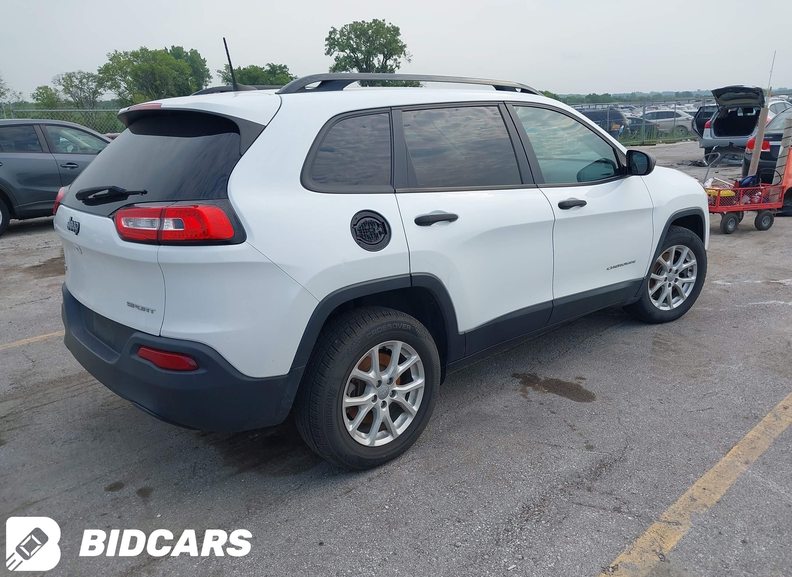 2016 Jeep Cherokee, Sport