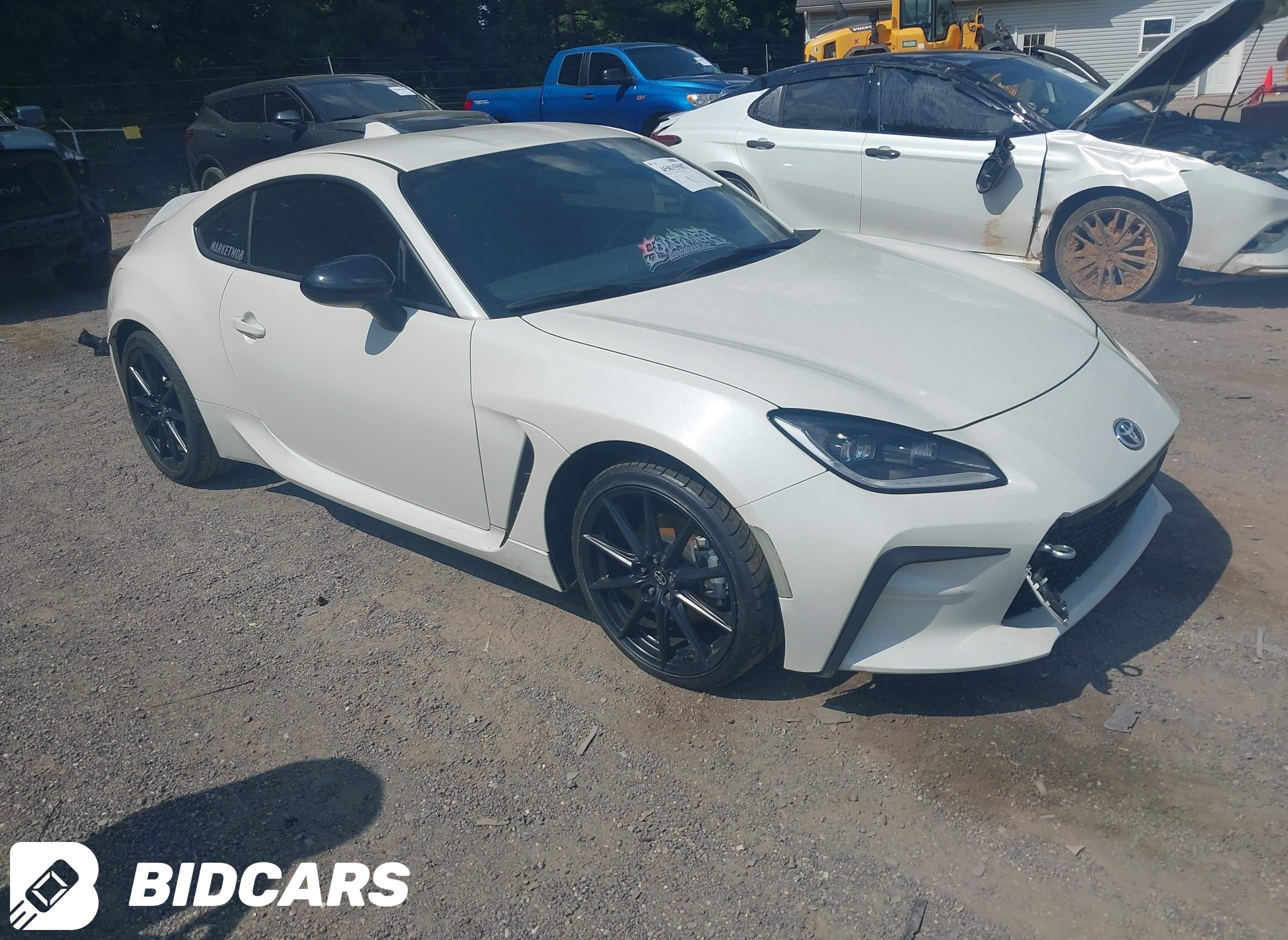 2023 Toyota GR86, Premium