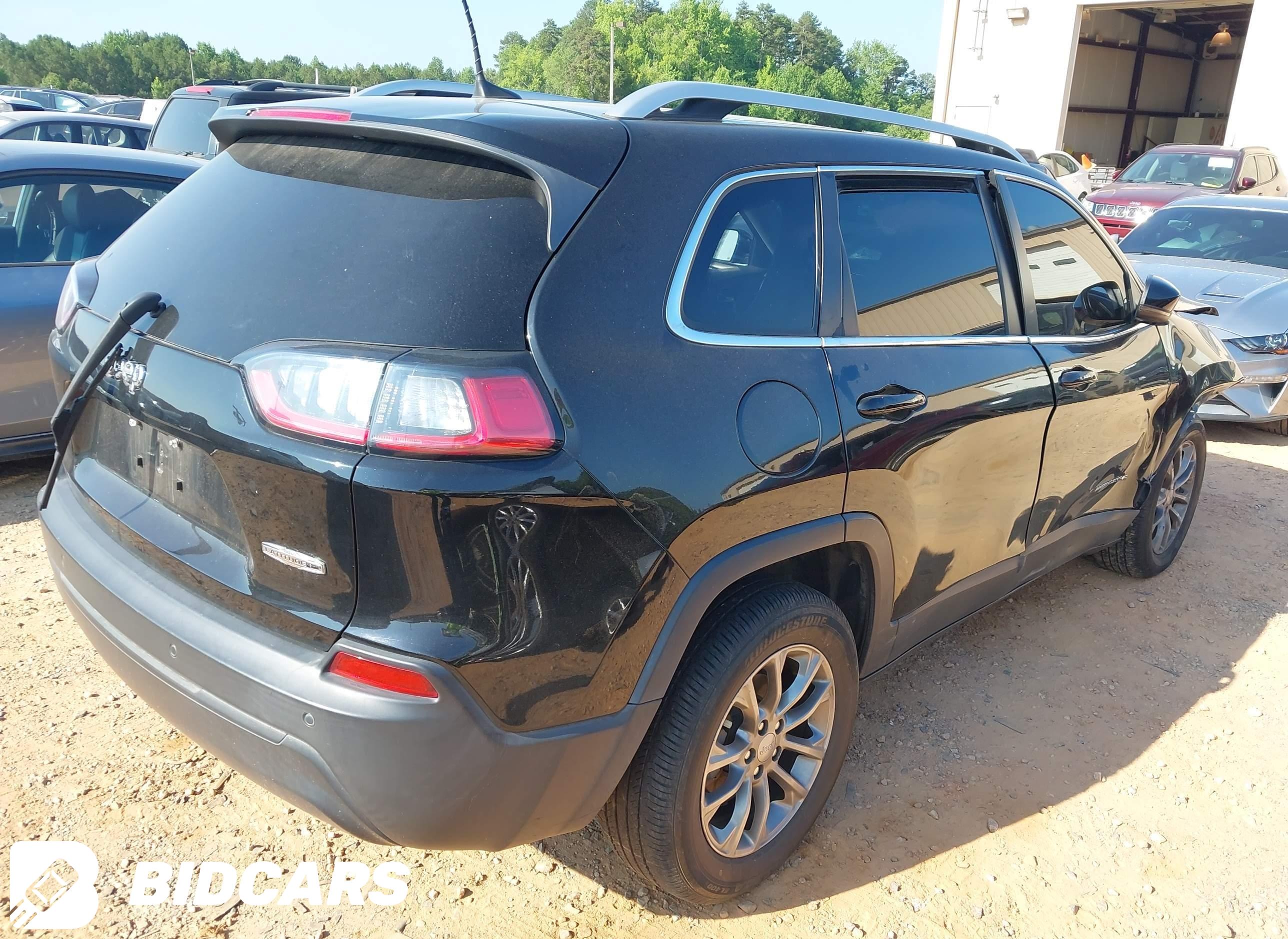 2019 Jeep Cherokee, Latitude...