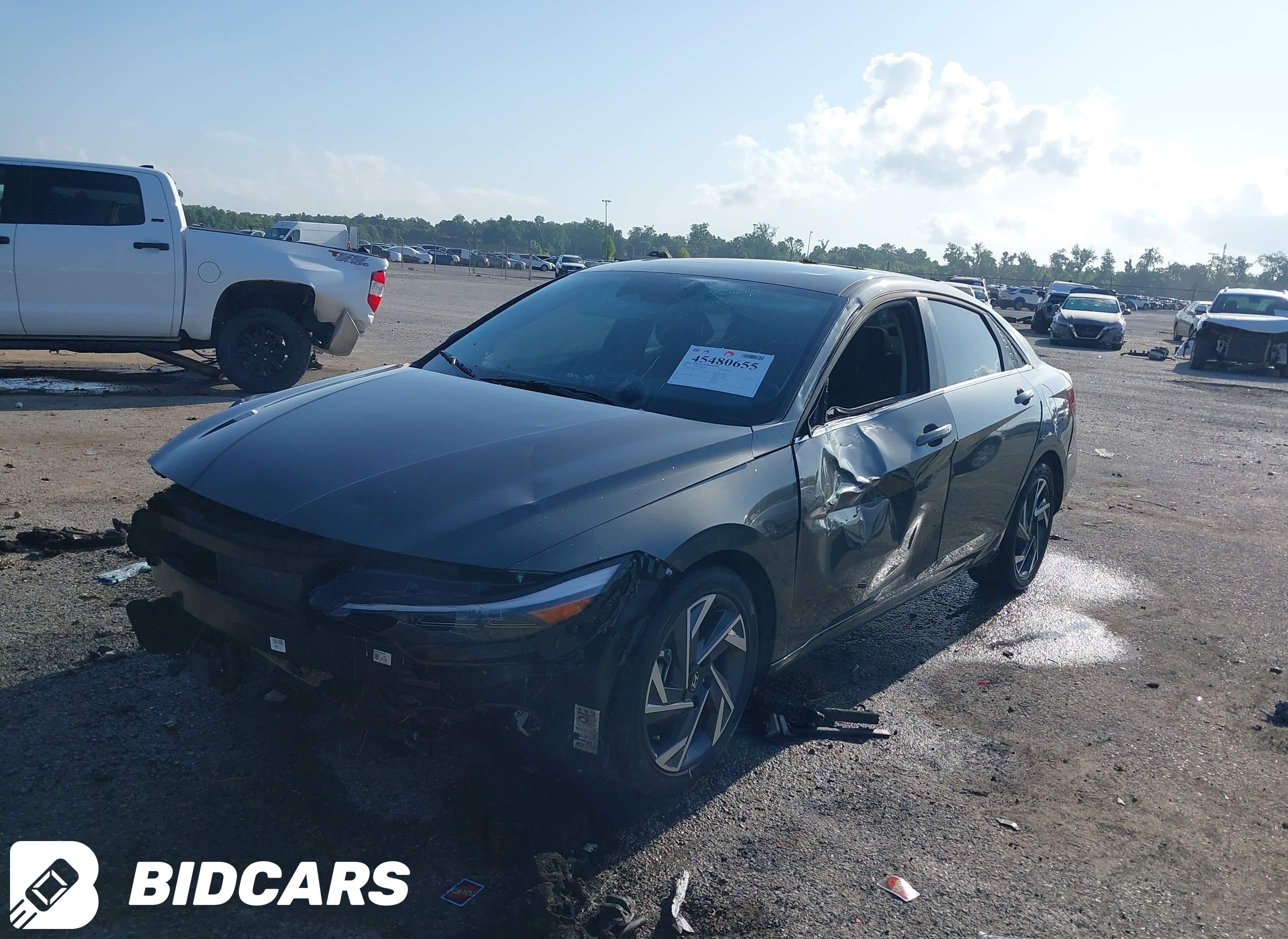 2025 Hyundai Elantra, Sel Con...