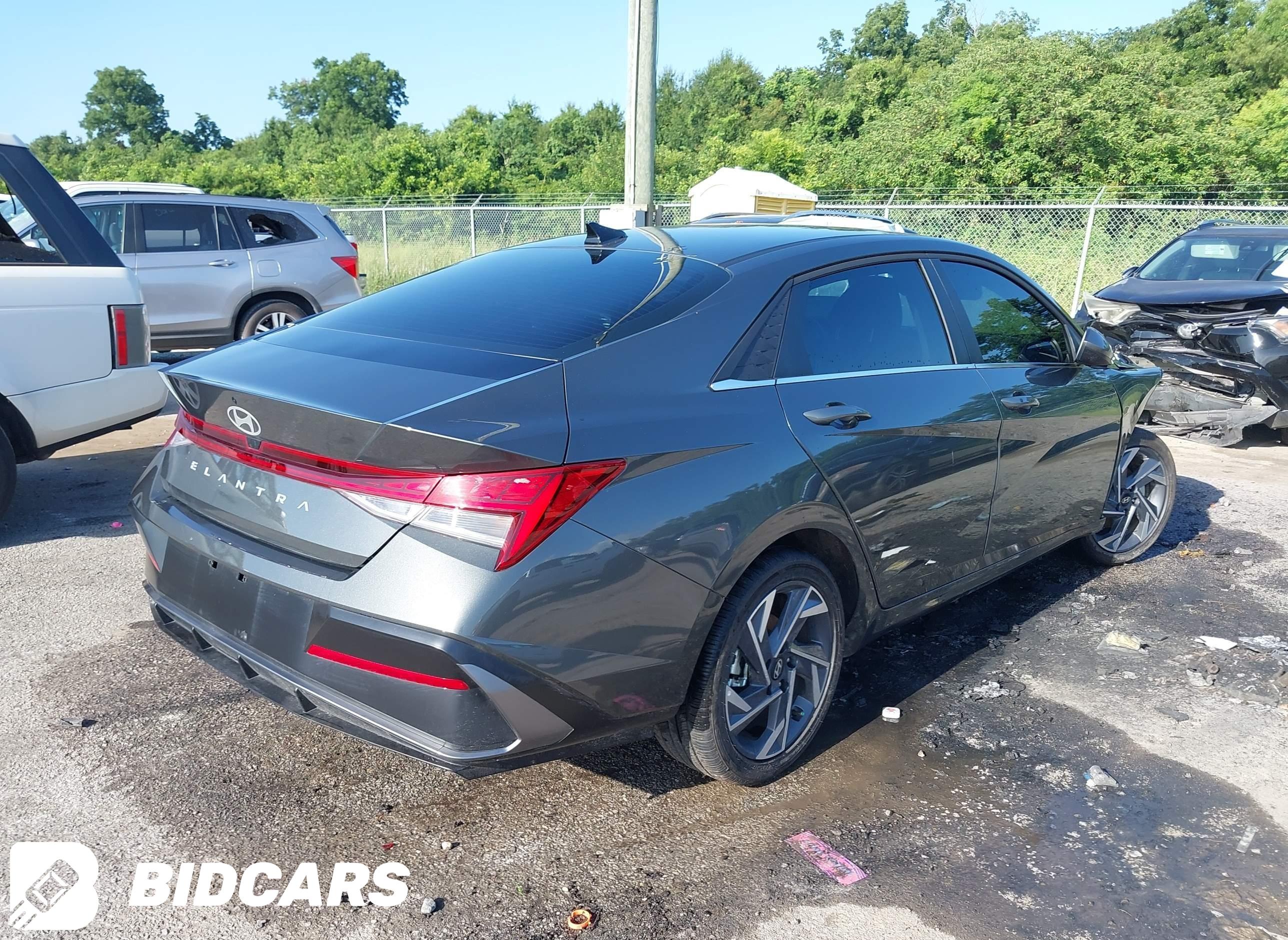 2025 Hyundai Elantra, Sel Con...