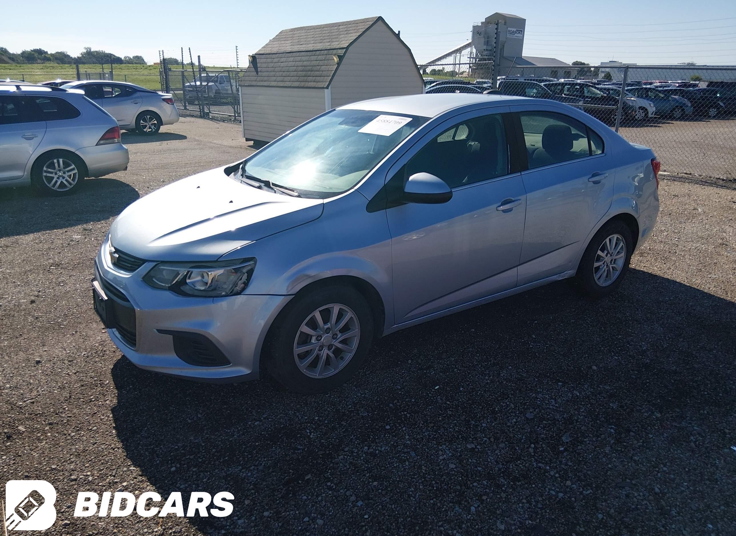 2017 Chevrolet Sonic, Lt Auto