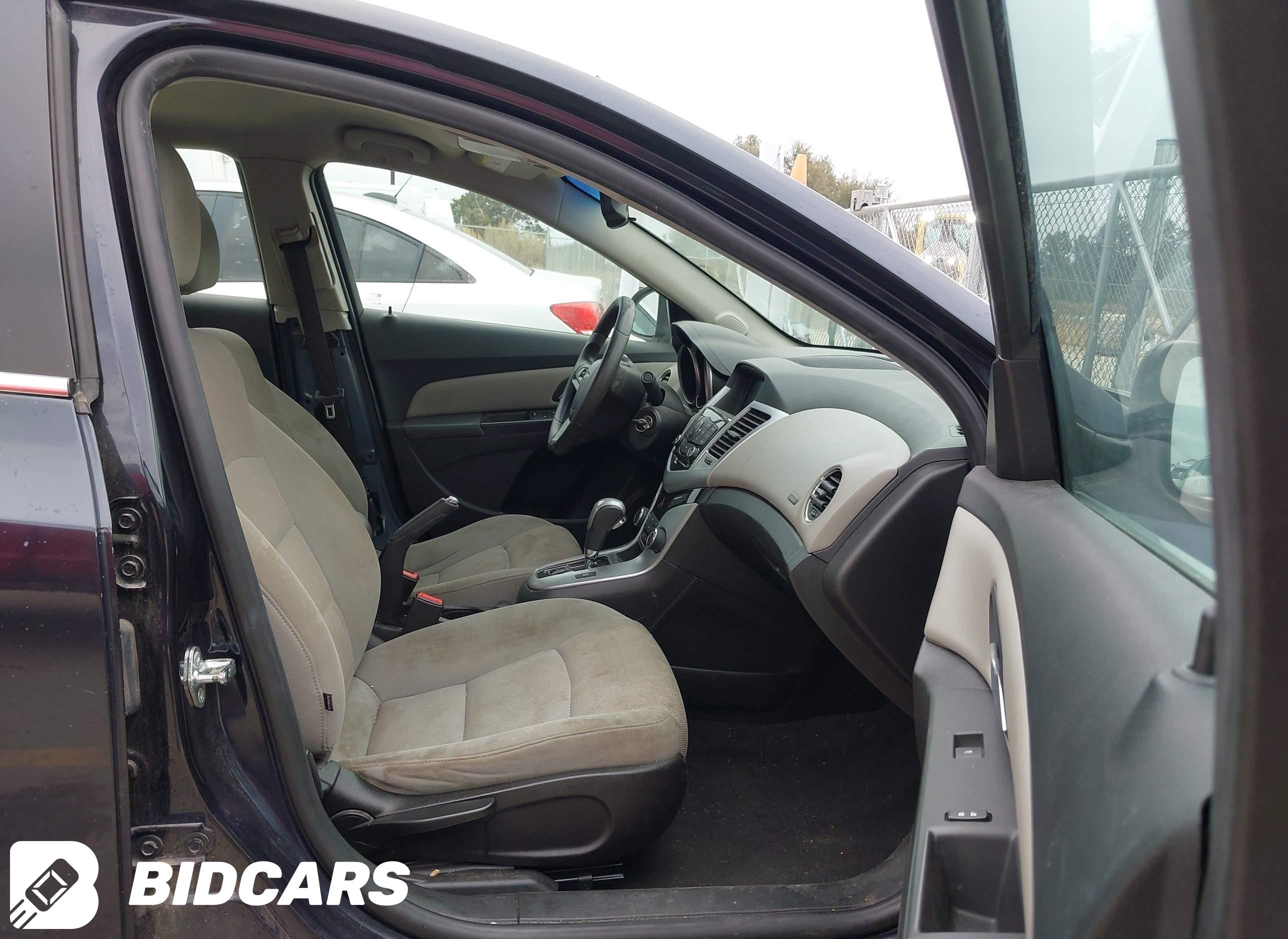 2016 Chevrolet Cruze, Limited...