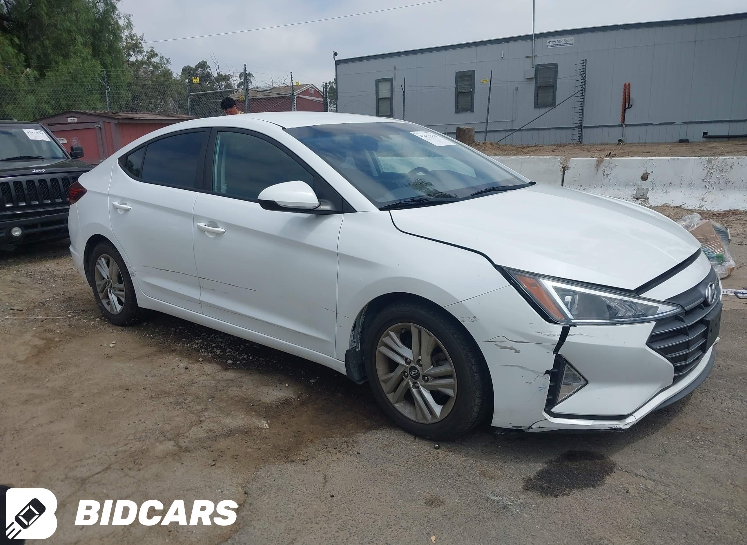 2020 Hyundai Elantra, Sel