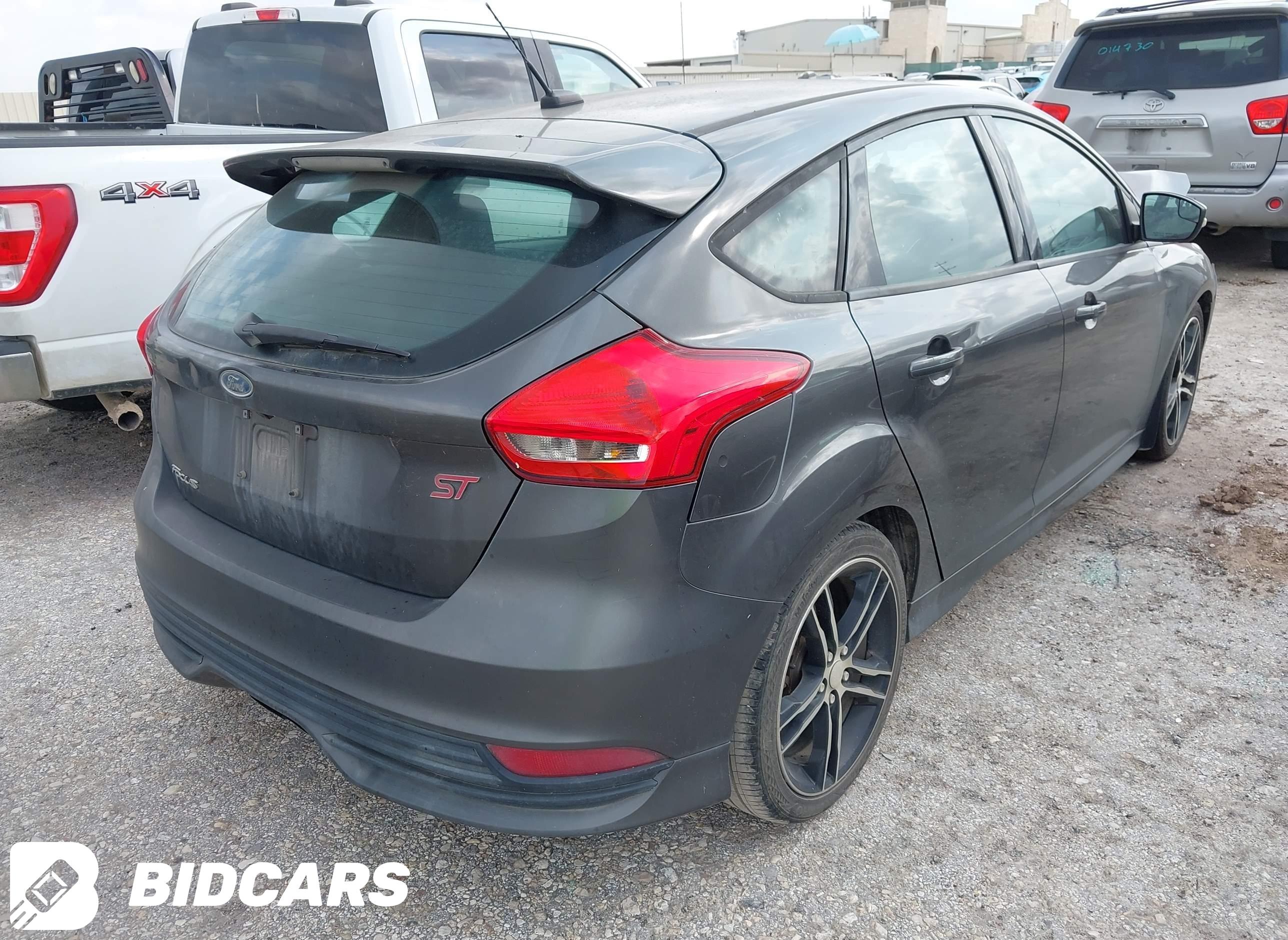 2016 Ford Focus St