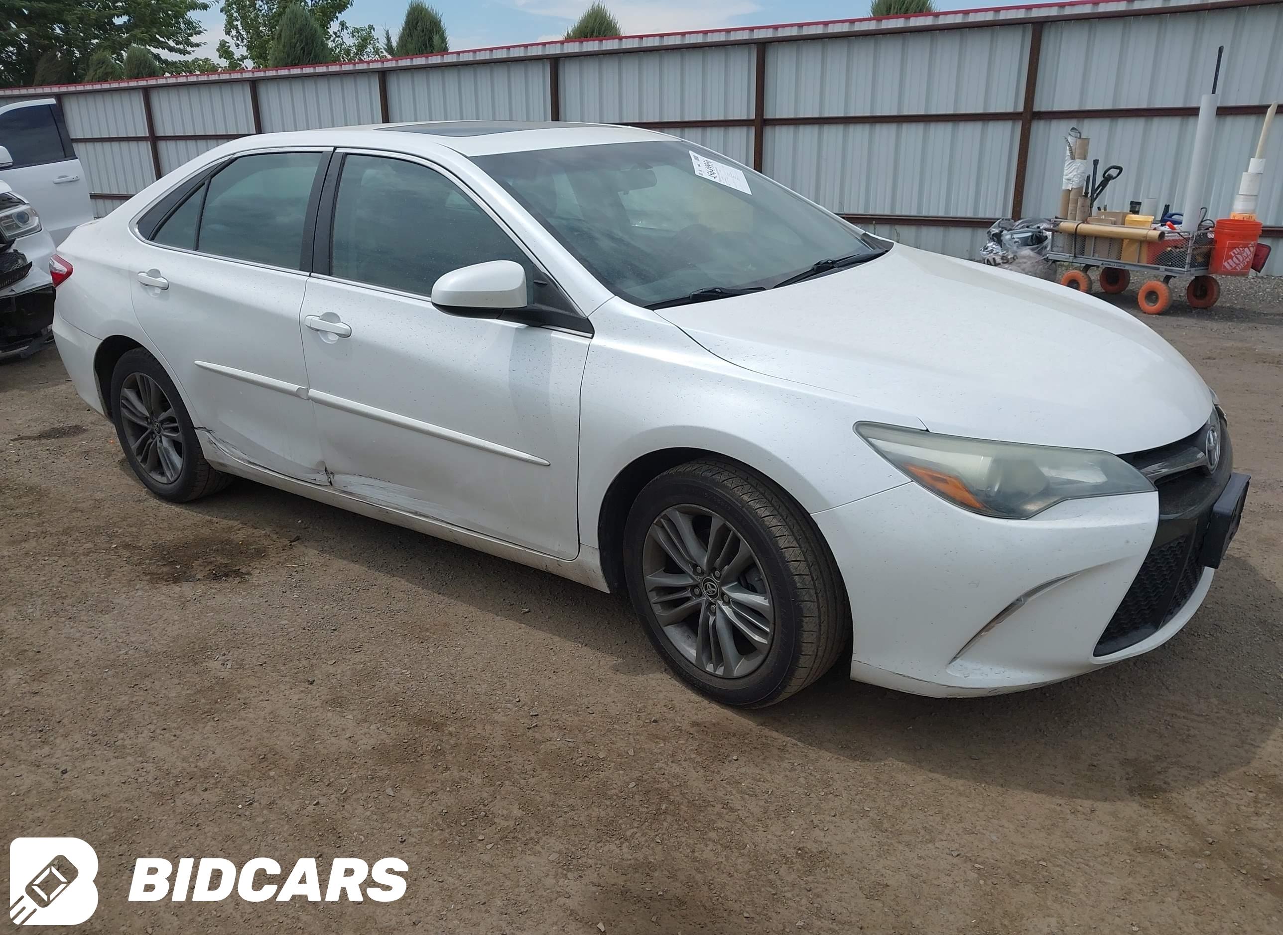 2016 Toyota Camry, SE