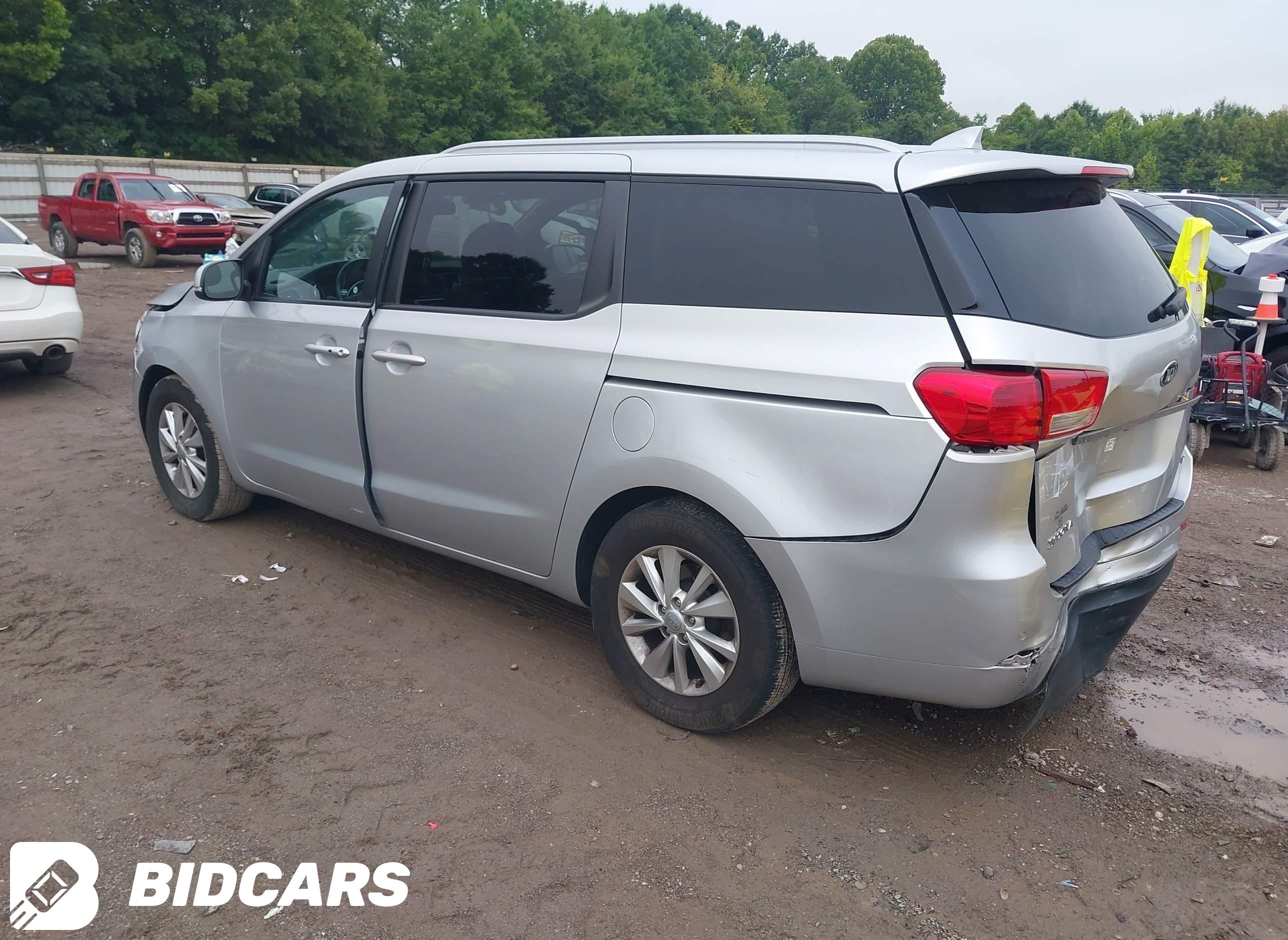 2017 KIA Sedona, LX