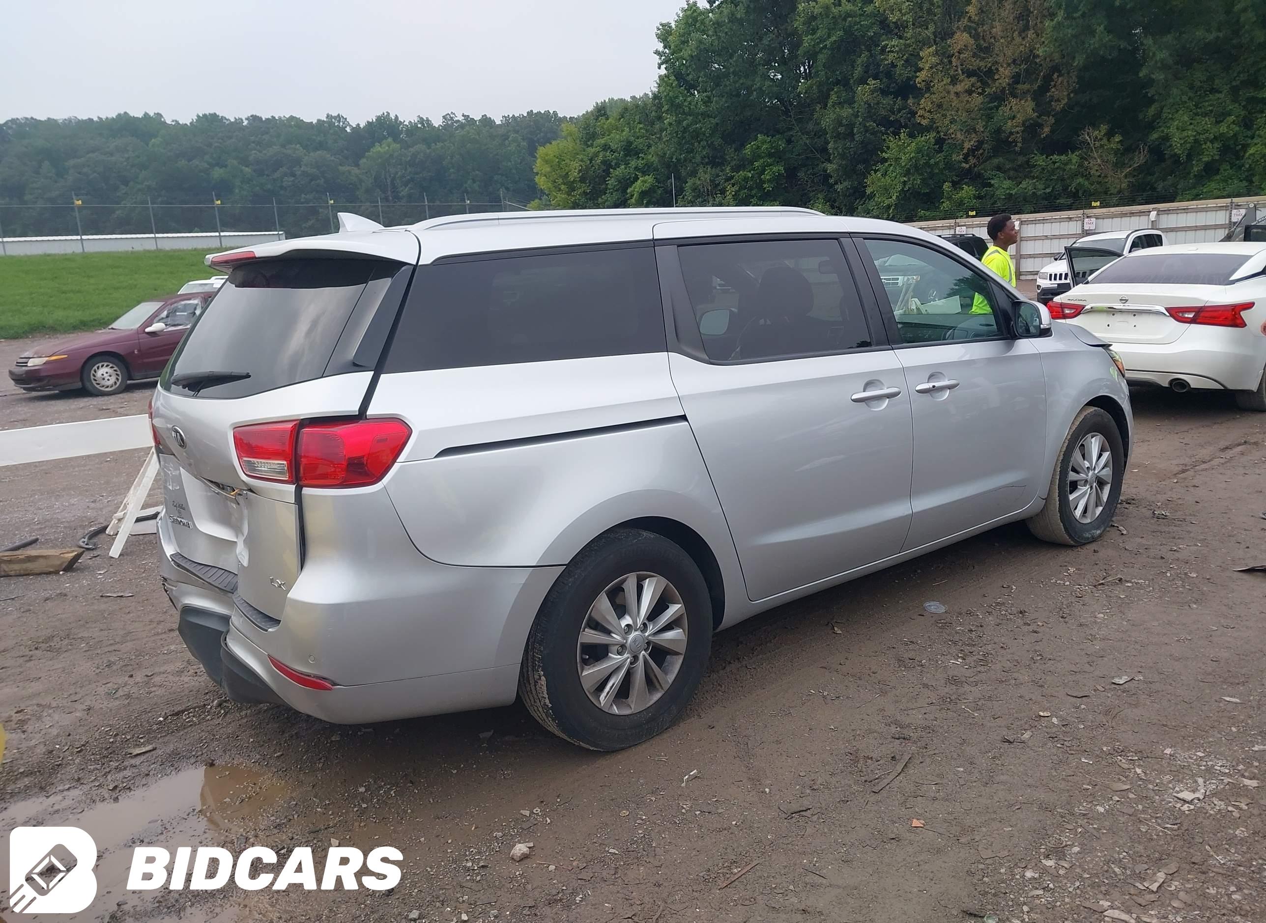 2017 KIA Sedona, LX
